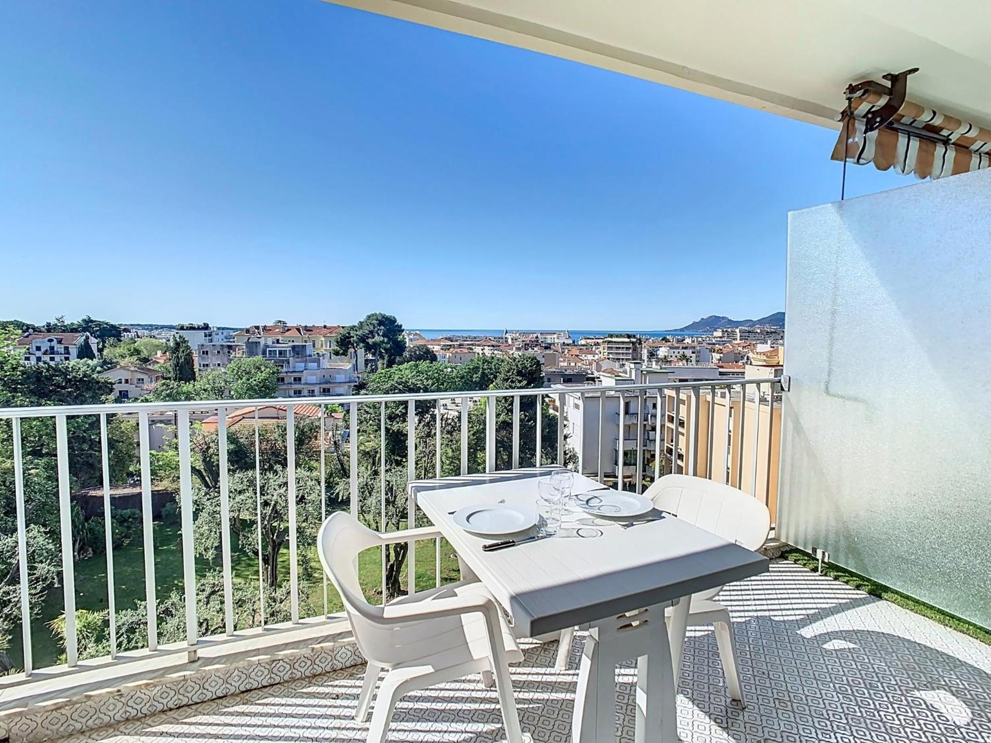 Apartment Montfleury - 28m2 - Vue - Centre *