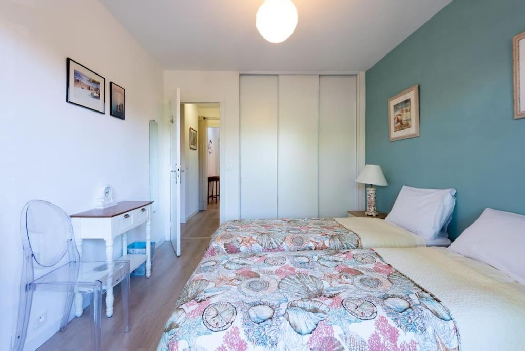 Le Cardiff Avec Grand Balcon, Piscine Et Parking, Un Fabuleux Familial En Basse Californie