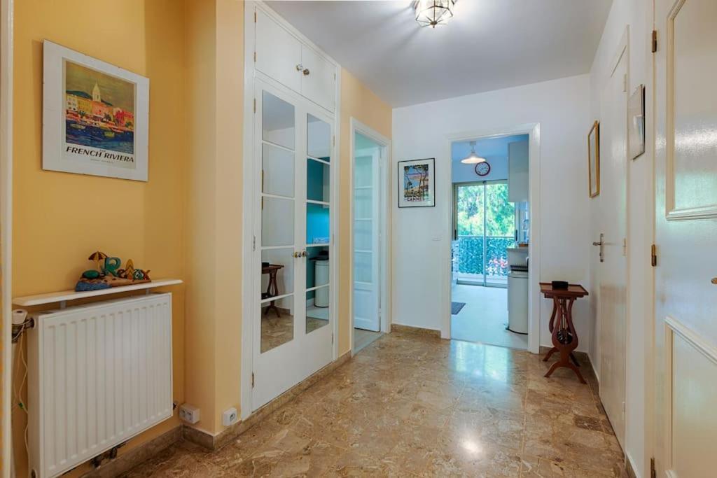 Apartment Le Cardiff Avec Grand Balcon, Piscine Et Parking, Un Fabuleux Familial En Basse Californie