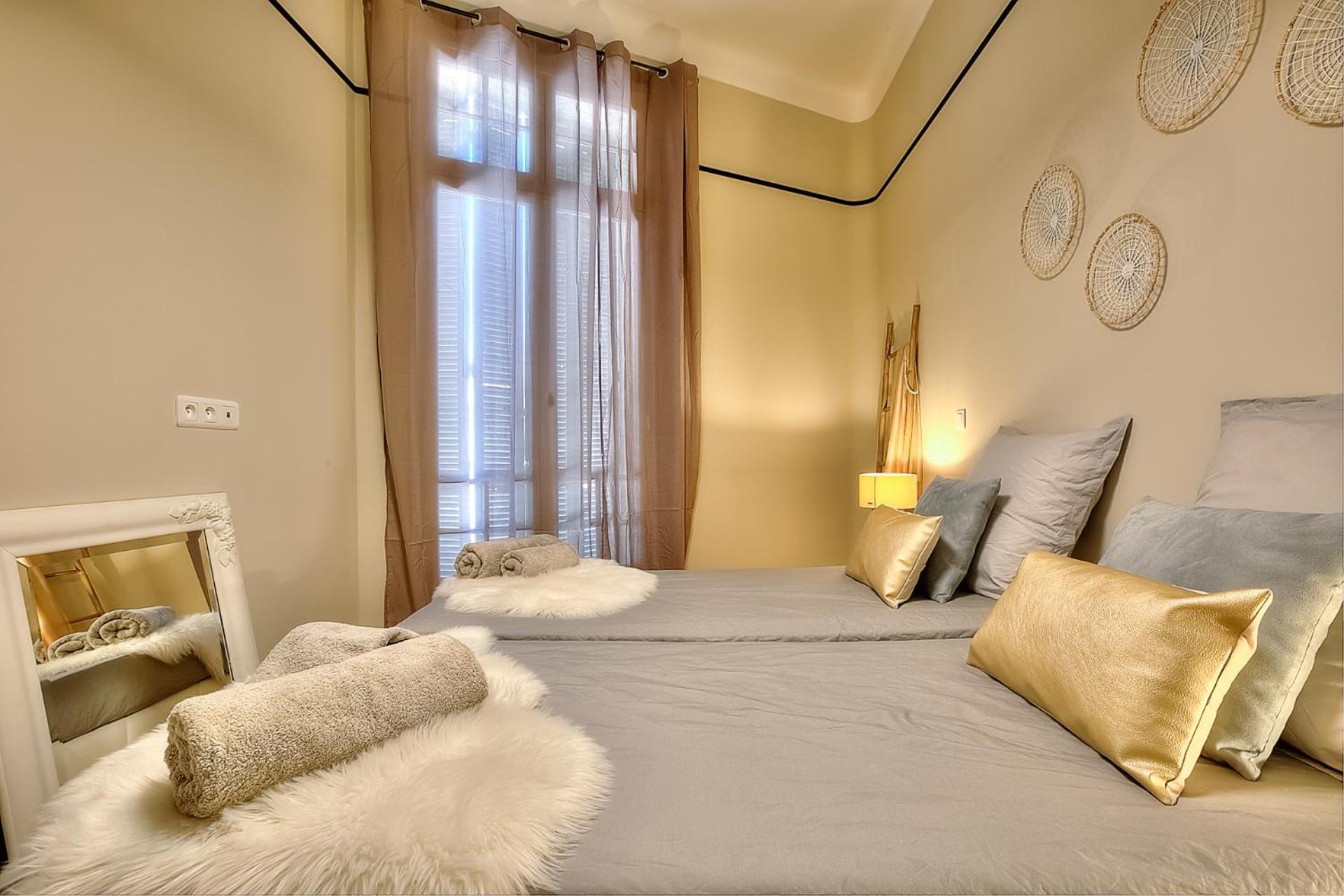 Far5 - 3 A Deux Pas De La Rue D'antibes Apartment *
