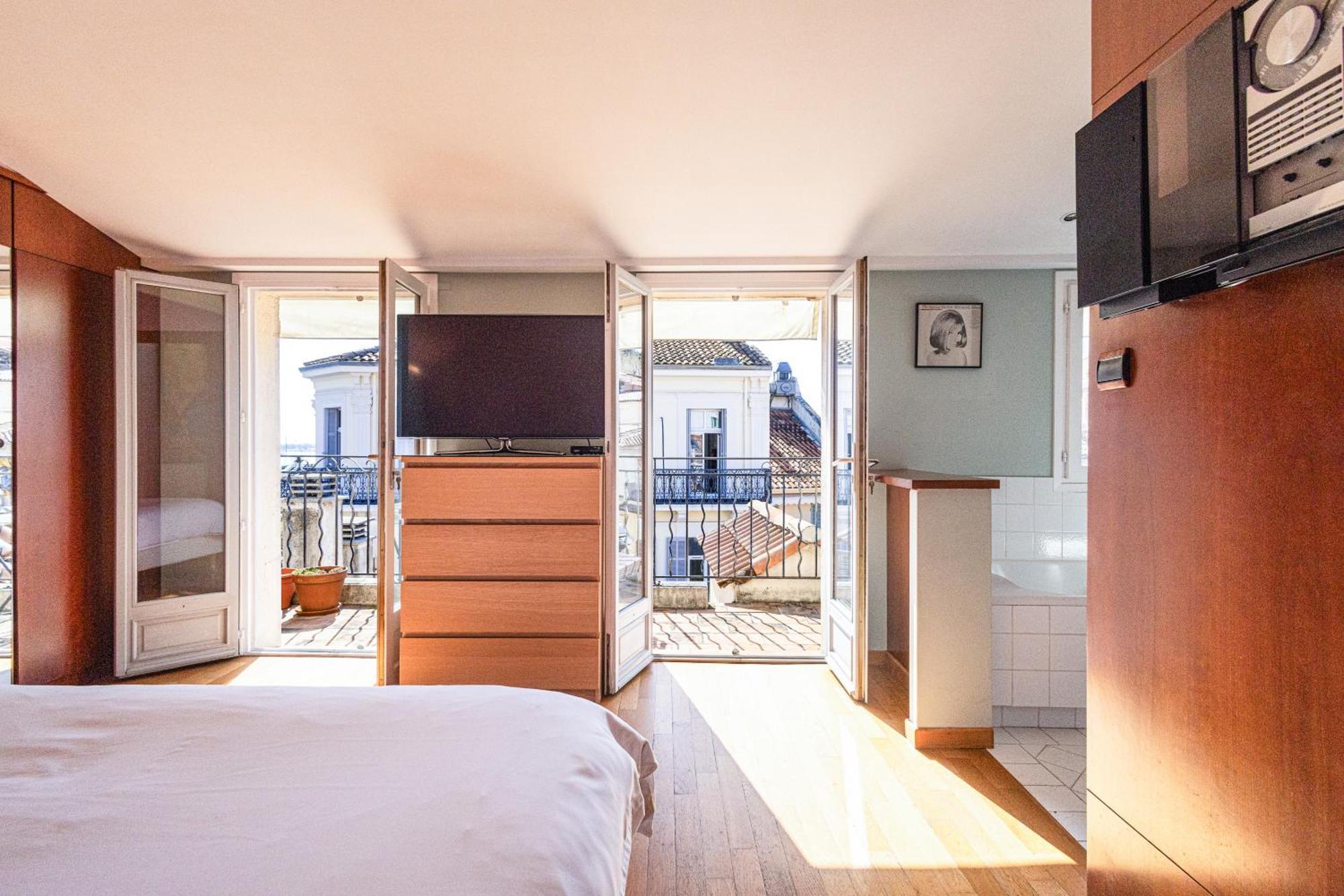 Triplex 150m2 Coeur Vieille Apartment