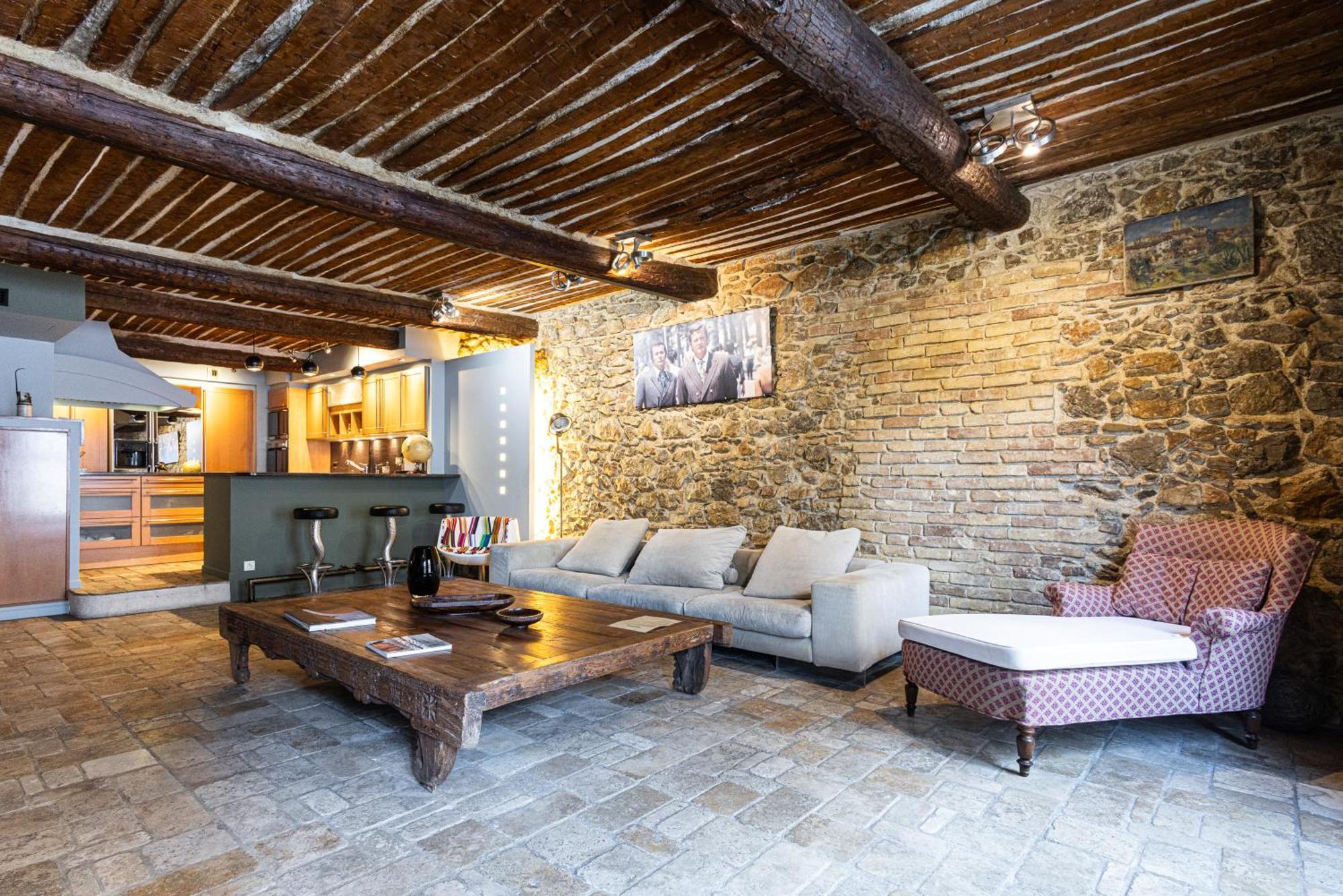Triplex 150m2 Coeur Vieille * Cannes