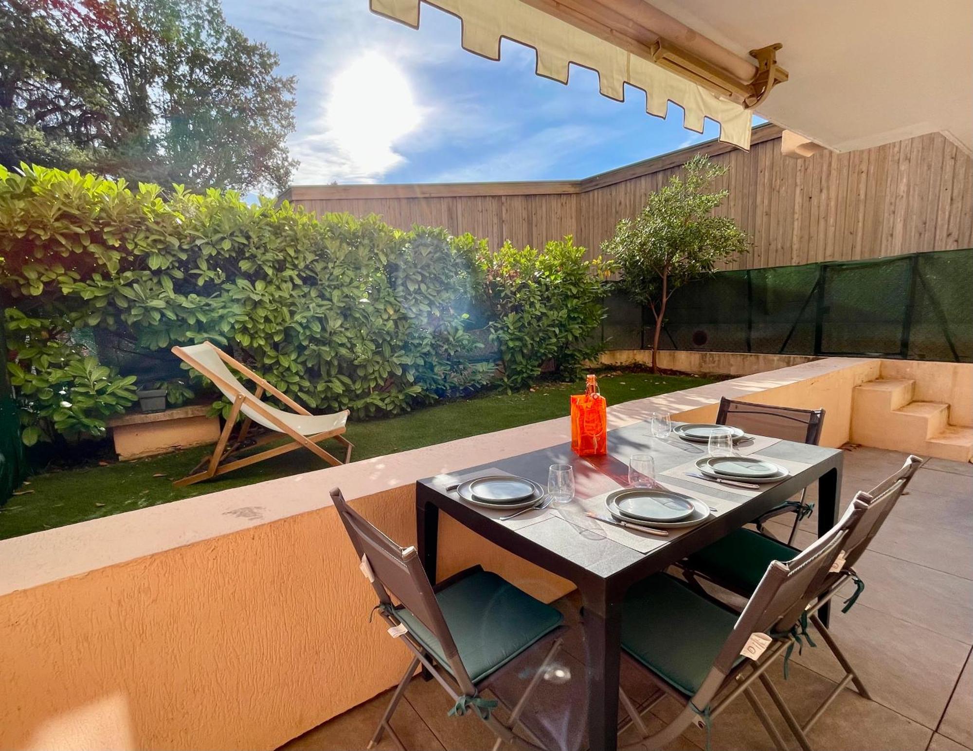 2 Pieces Avec Un Jardin Privatif Apartamento Cannes