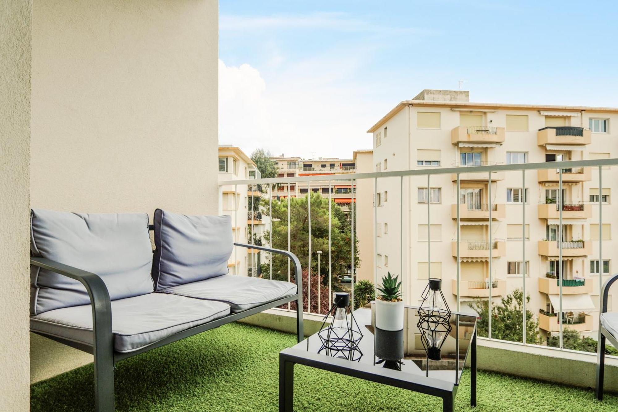 Cosy A 2 Pas De La Croisette Apartment