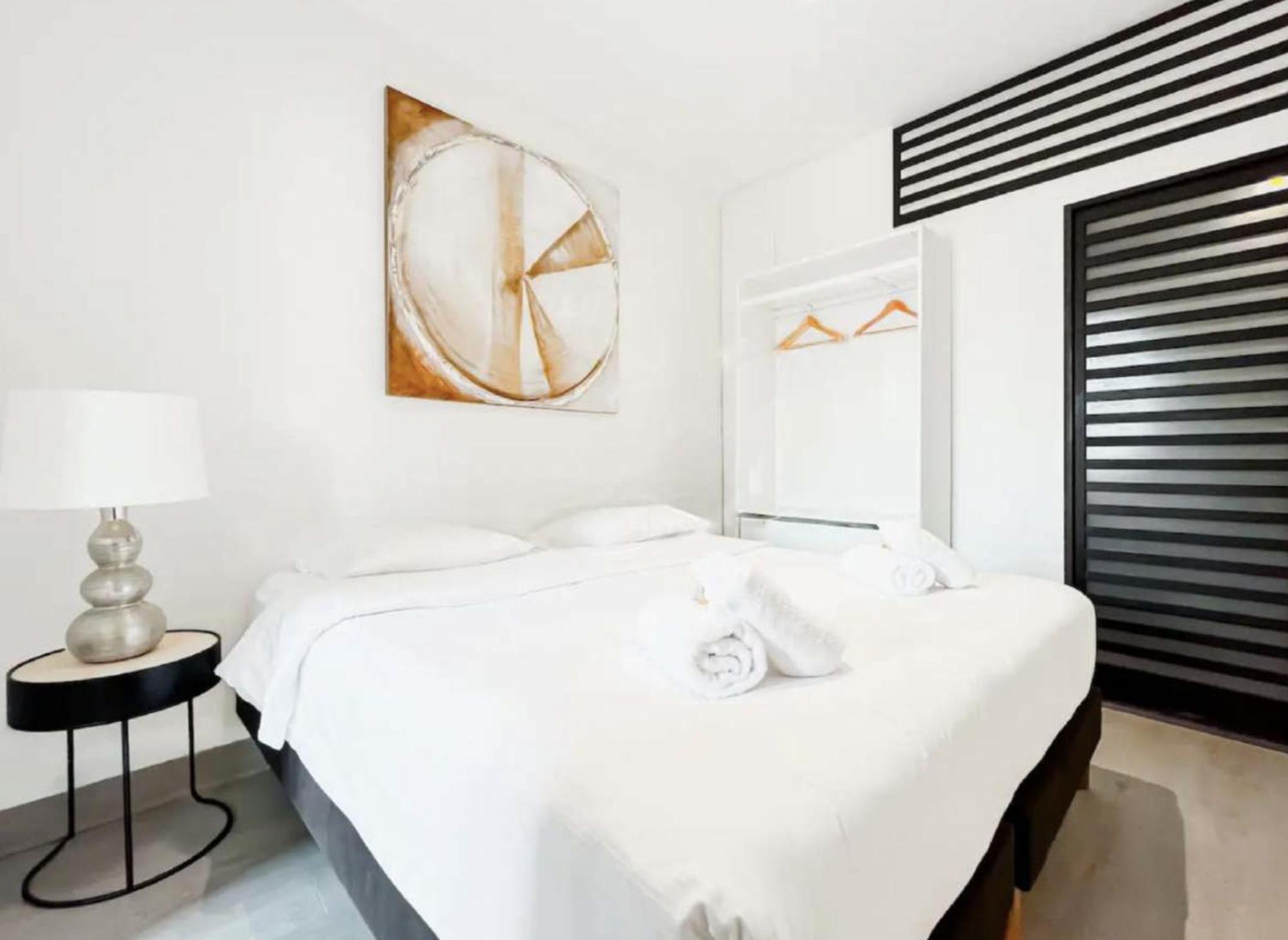 New 2br In Center * Cannes