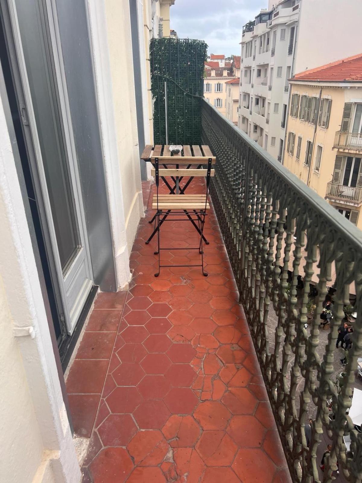 Apartment Hoche *