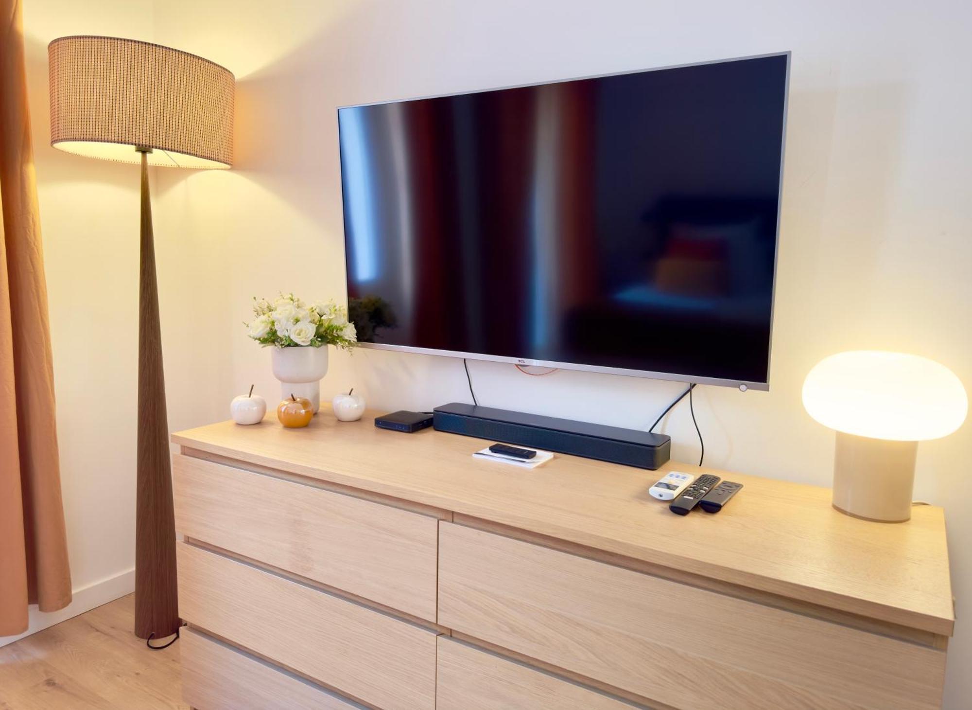 Superbe 3 Pièces 80m2 - Espace Bureau - 2mn Croisette Appartement
