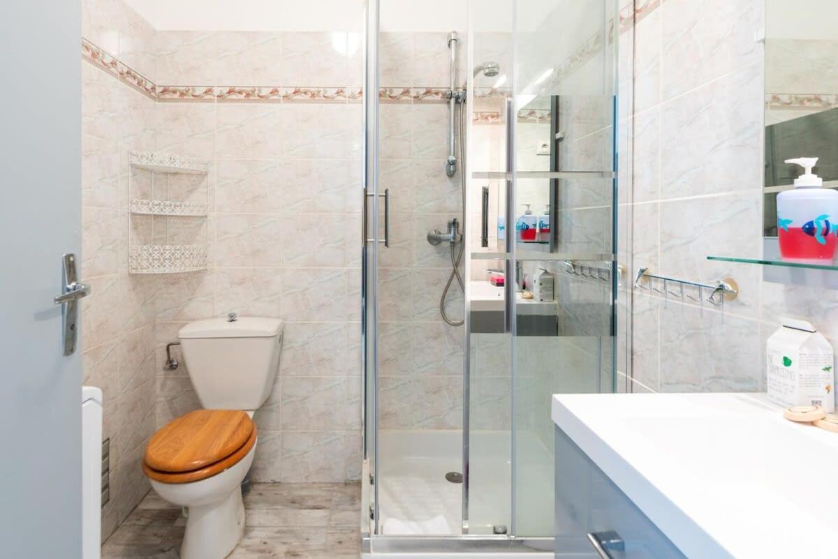 Appartement Le Royal Adorable Avec Terrasse, Parfait Pour Les Couples Et A Deux Pas De La Croisette Cannes