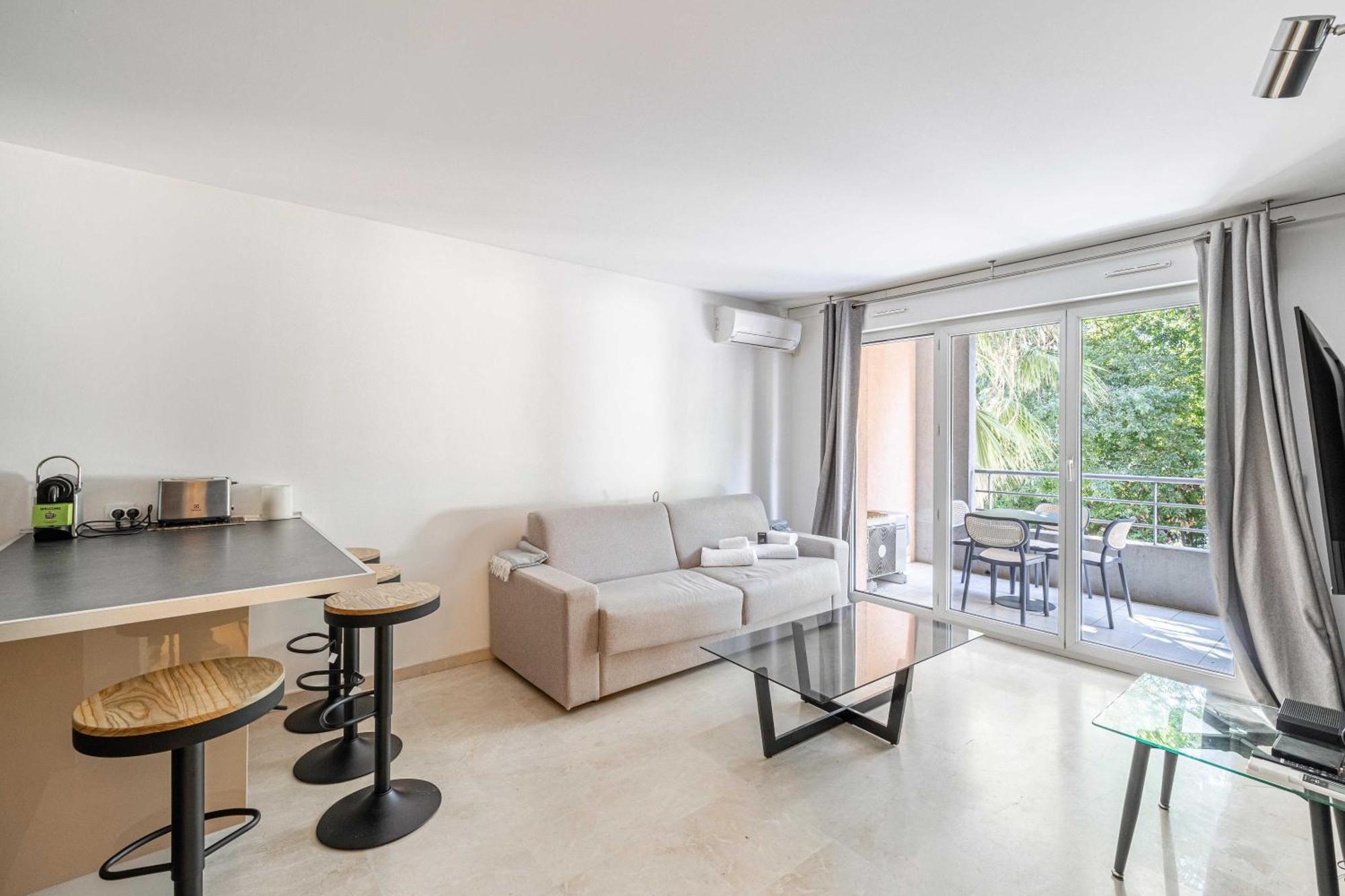 Apartment Magnificent With Parking - Ac-balcony