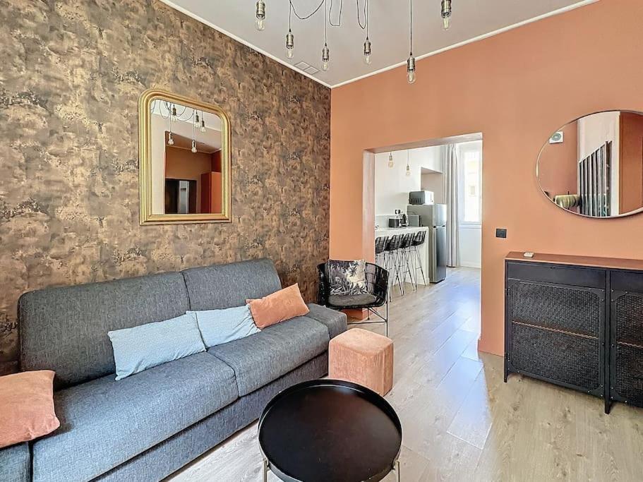 40m2 Hypercentre, 9min Du Palais
