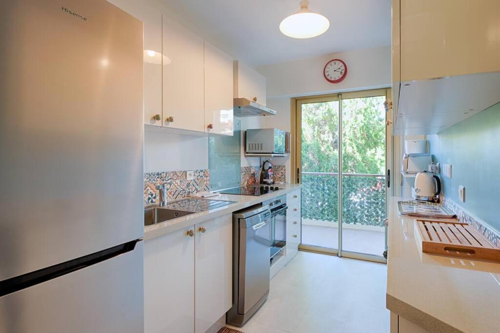 Apartment Le Cardiff Avec Grand Balcon, Piscine Et Parking, Un Fabuleux Familial En Basse Californie