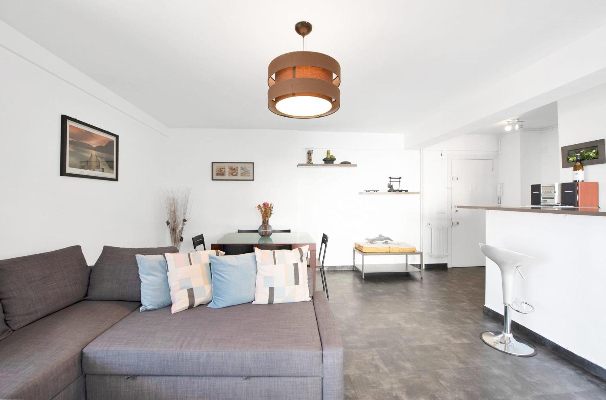 Le Versailles Plaisir Et Confort En Centre-ville, Pour Sejours En Famille Ou Business Apartment