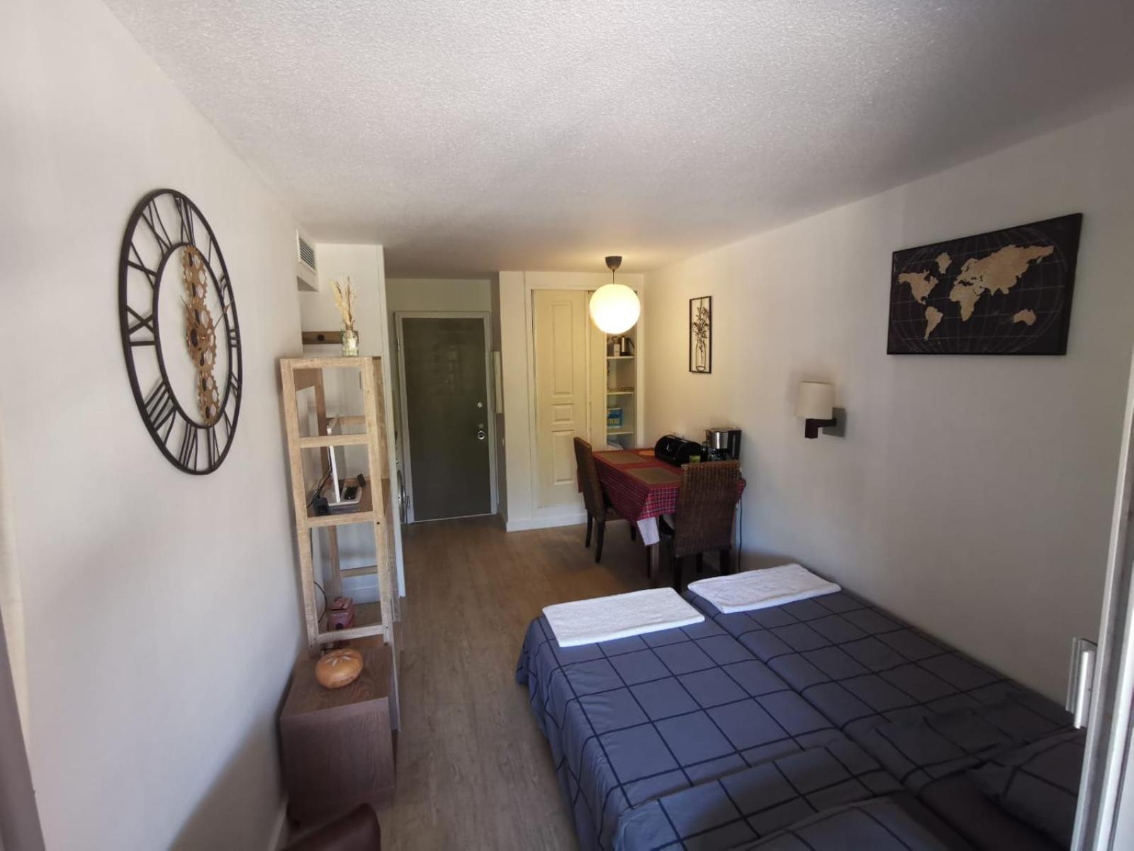 A&h Homes - - Near Train Station Apartamento Cannes