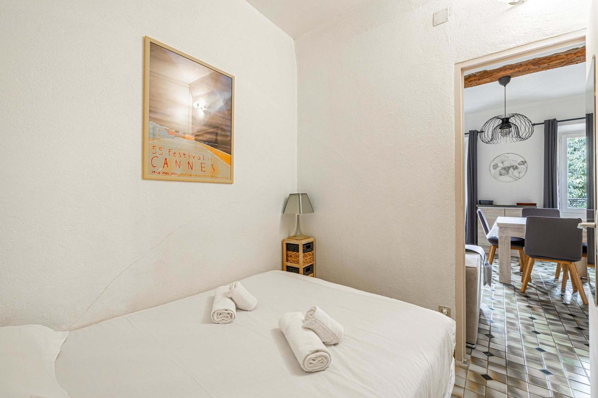 Le Forville Lumineux En Plein Centre, A Deux Pas Du Palais, Croisette Et Plages Apartment Cannes
