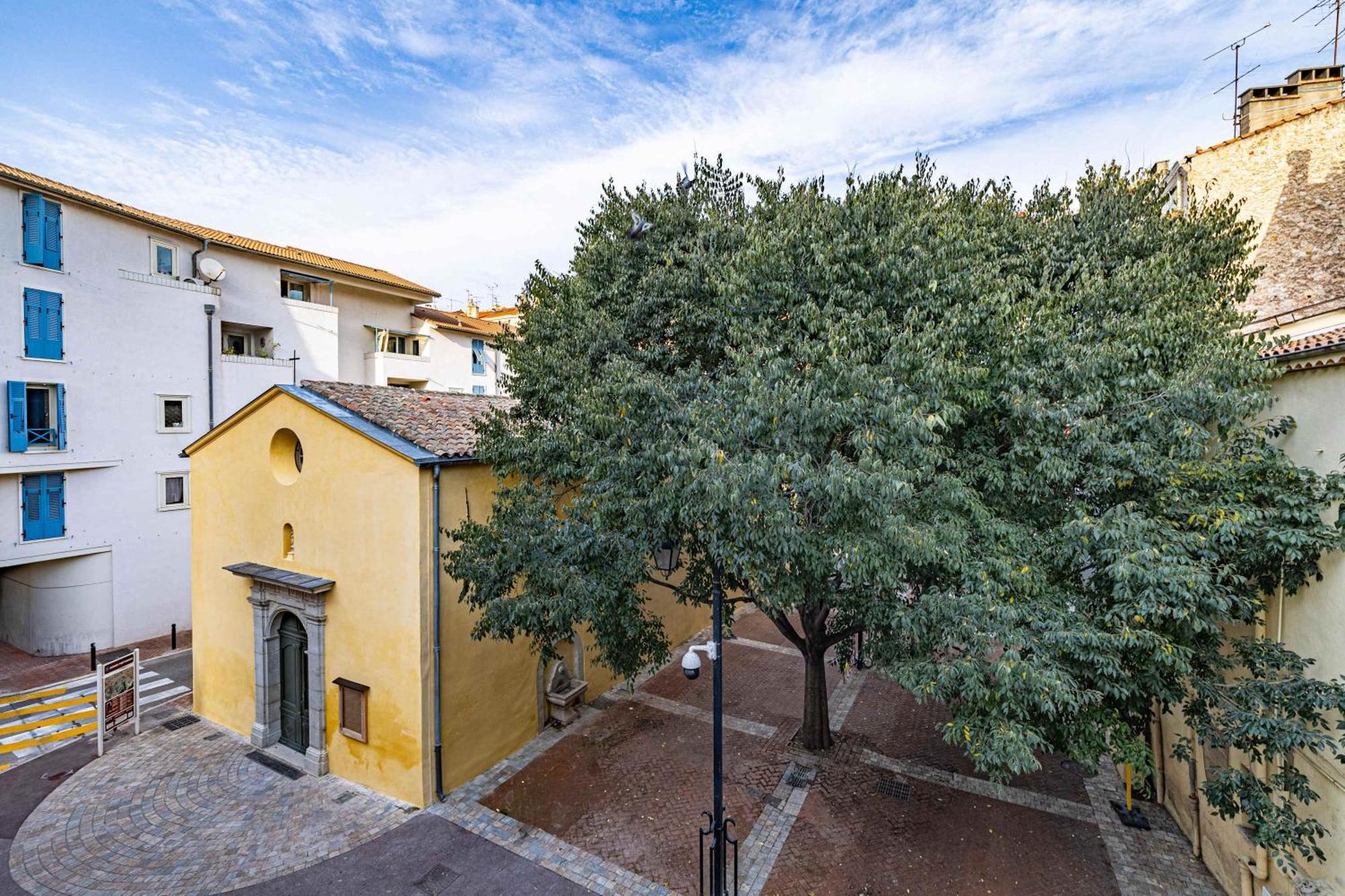 Apartment Le Forville Lumineux En Plein Centre, A Deux Pas Du Palais, Croisette Et Plages Cannes