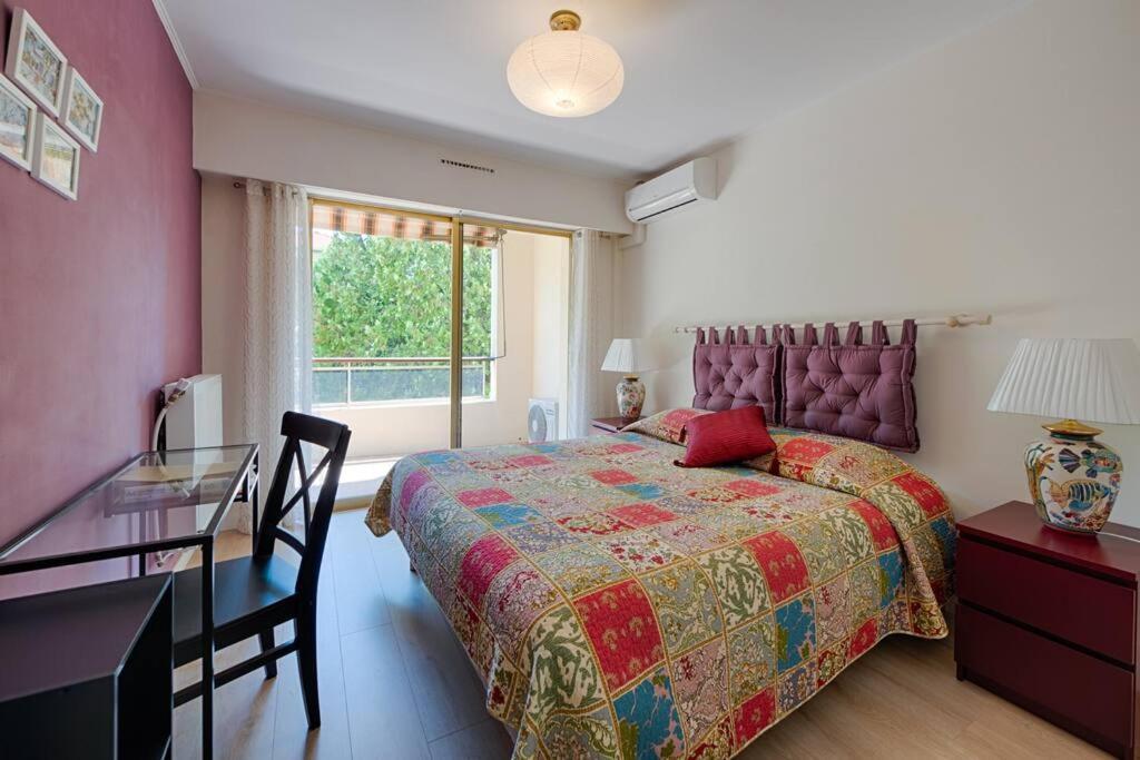 Le Cardiff Avec Grand Balcon, Piscine Et Parking, Un Fabuleux Familial En Basse Californie *