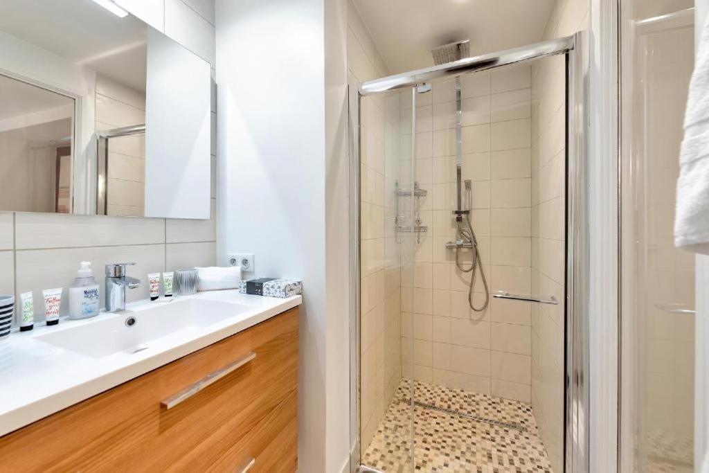 Appartement Le Meynadier Lumineux Dans Le Centre Historique, Proche Des Plages Et Palais Cannes
