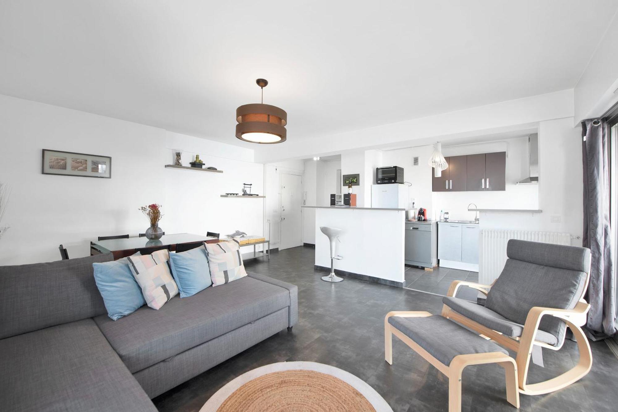Le Versailles Plaisir Et Confort En Centre-ville, Pour Sejours En Famille Ou Business Apartment Cannes