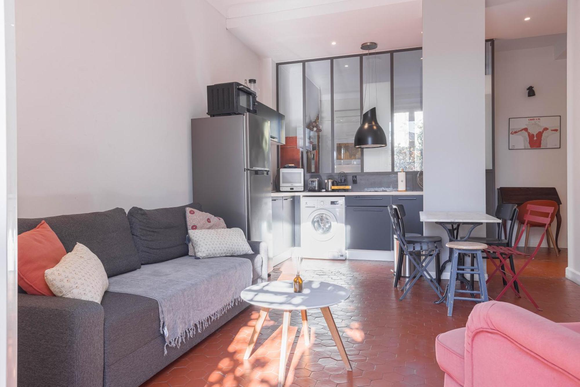 L'atelier - Jardin, 8mn Palais&plage, Spacieux Apartment *