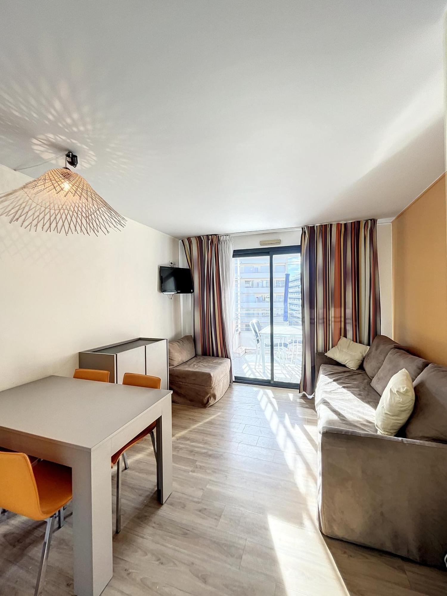 A Deux Pas Des Plages Du Midi 308l Mour