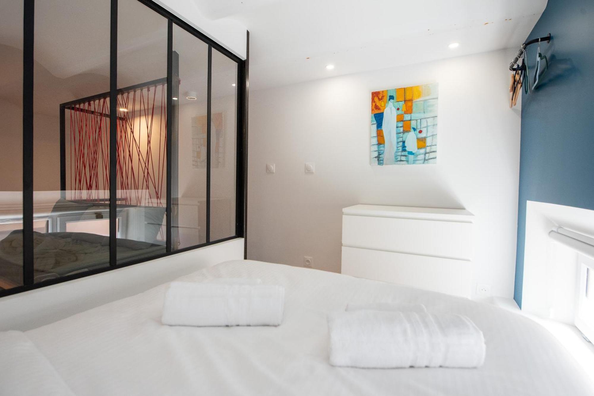 Le Chanceux Fabuleux Duplex En Design, Pour Loisir En Couple Ou Congres * Cannes