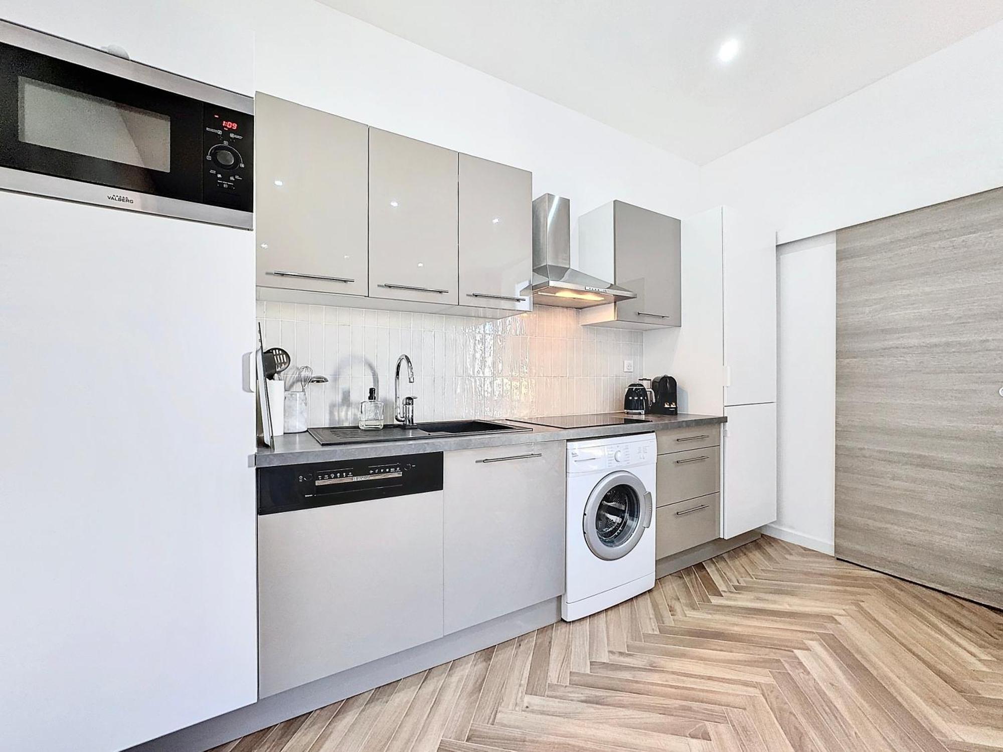 Apartment Luxurious Apt - Beach - Palais Des Festivals 2 Min *