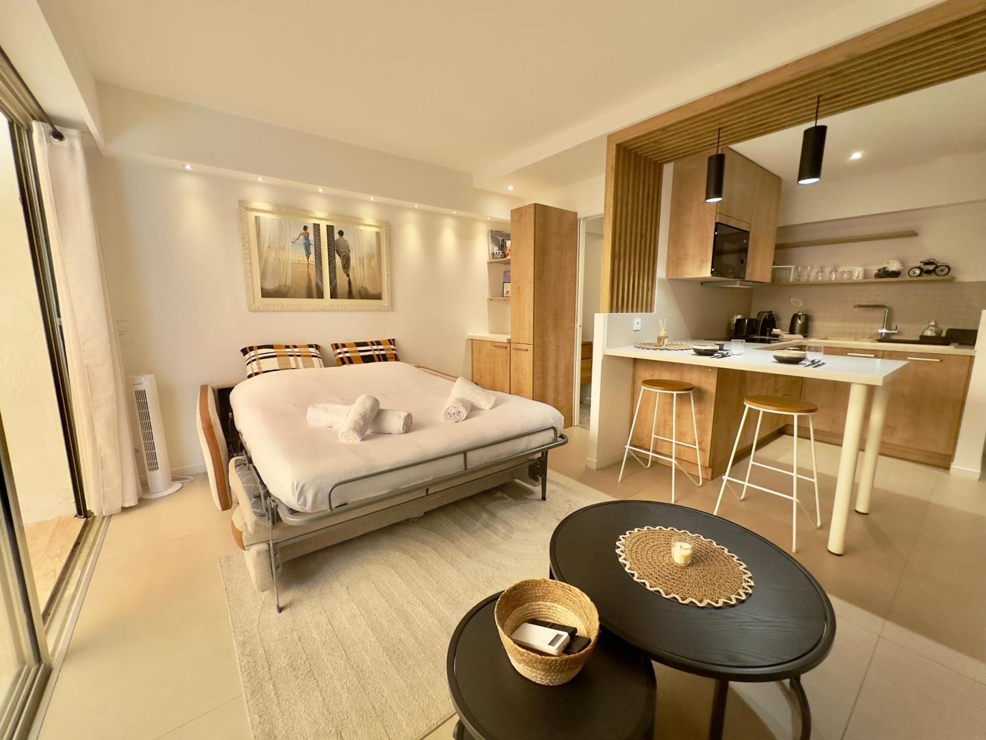 Chic & Boheme Au Coeur De Appartement Cannes