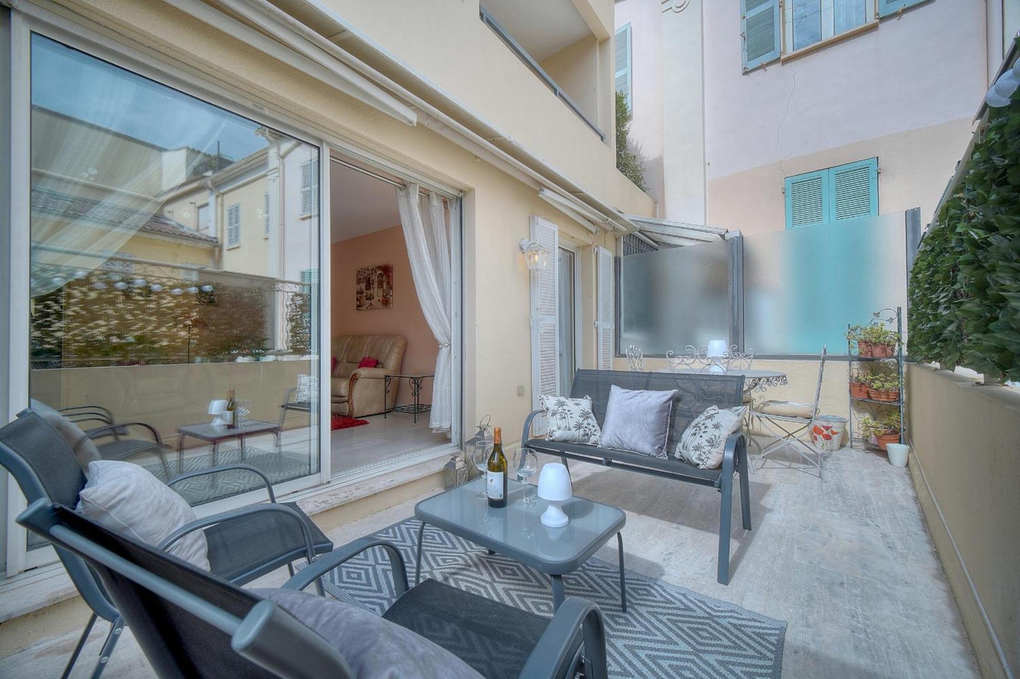 Apartment 3 Pieces En Duplex , A2b103