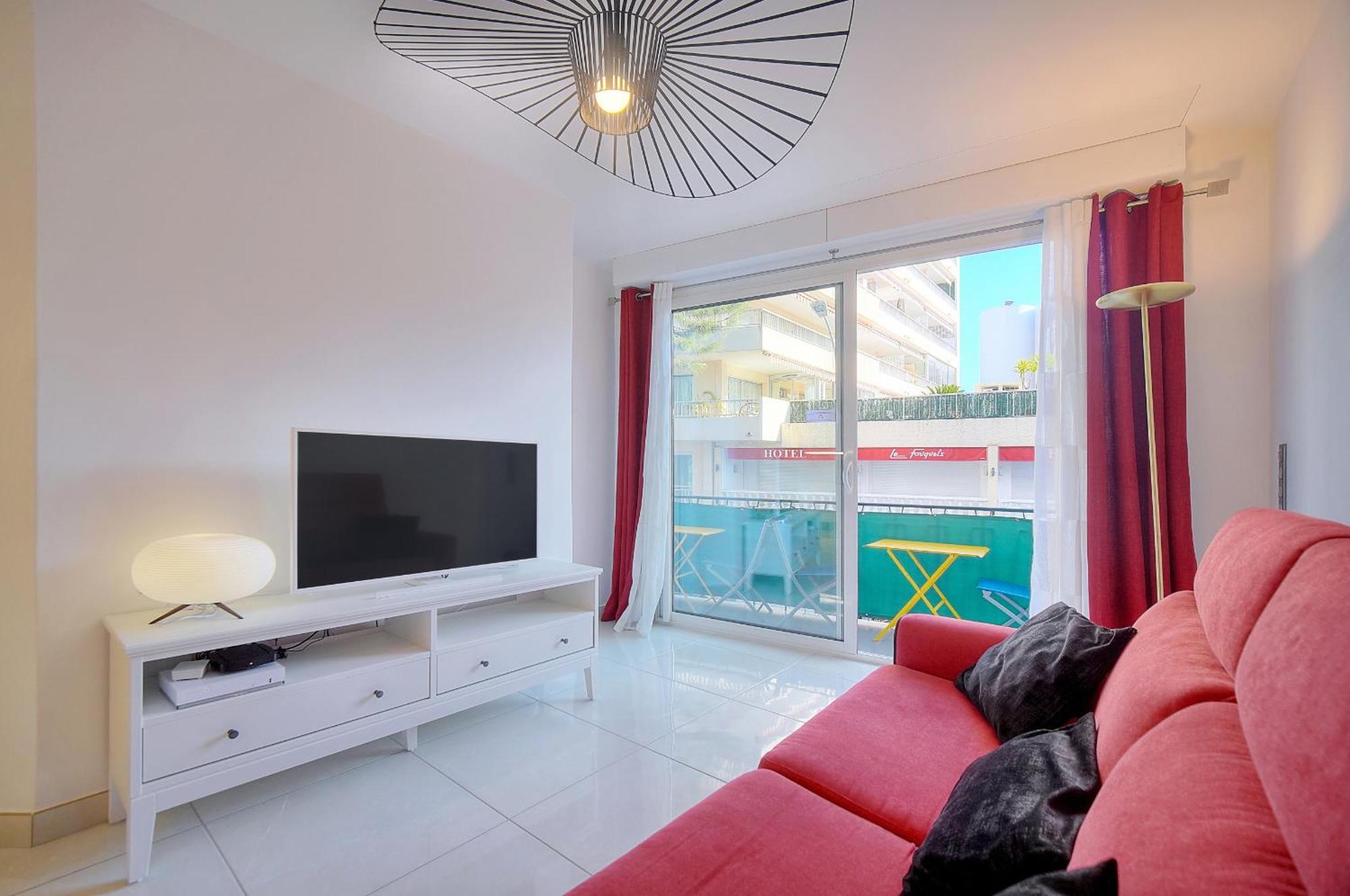 2 Pieces Moderne 8 Mn Du Palais A1b238 Cannes