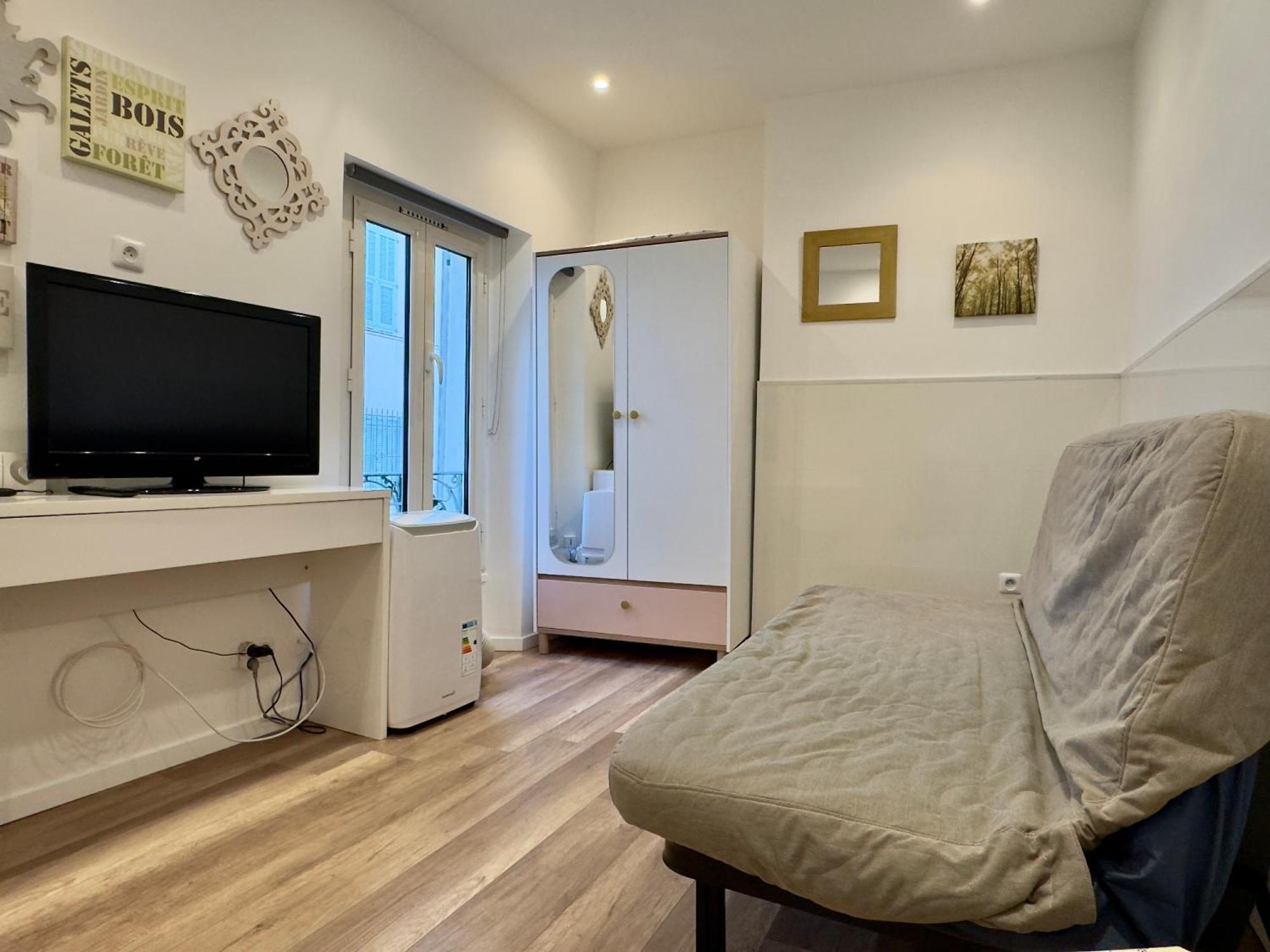 Mini - Le Chevalier By Scls Locations