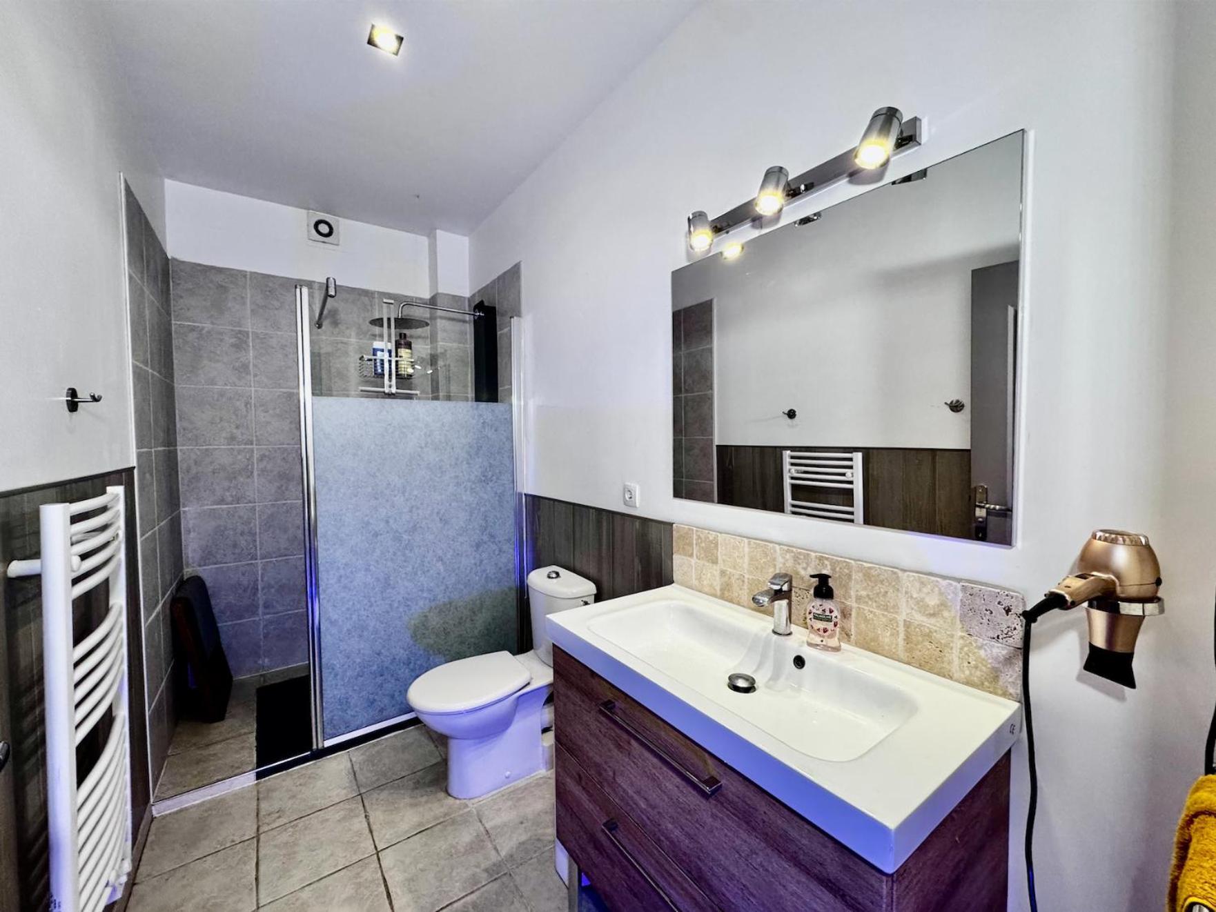 Apartment 250m2 - 8mn Walking Distance Palais Festivals And Cannes