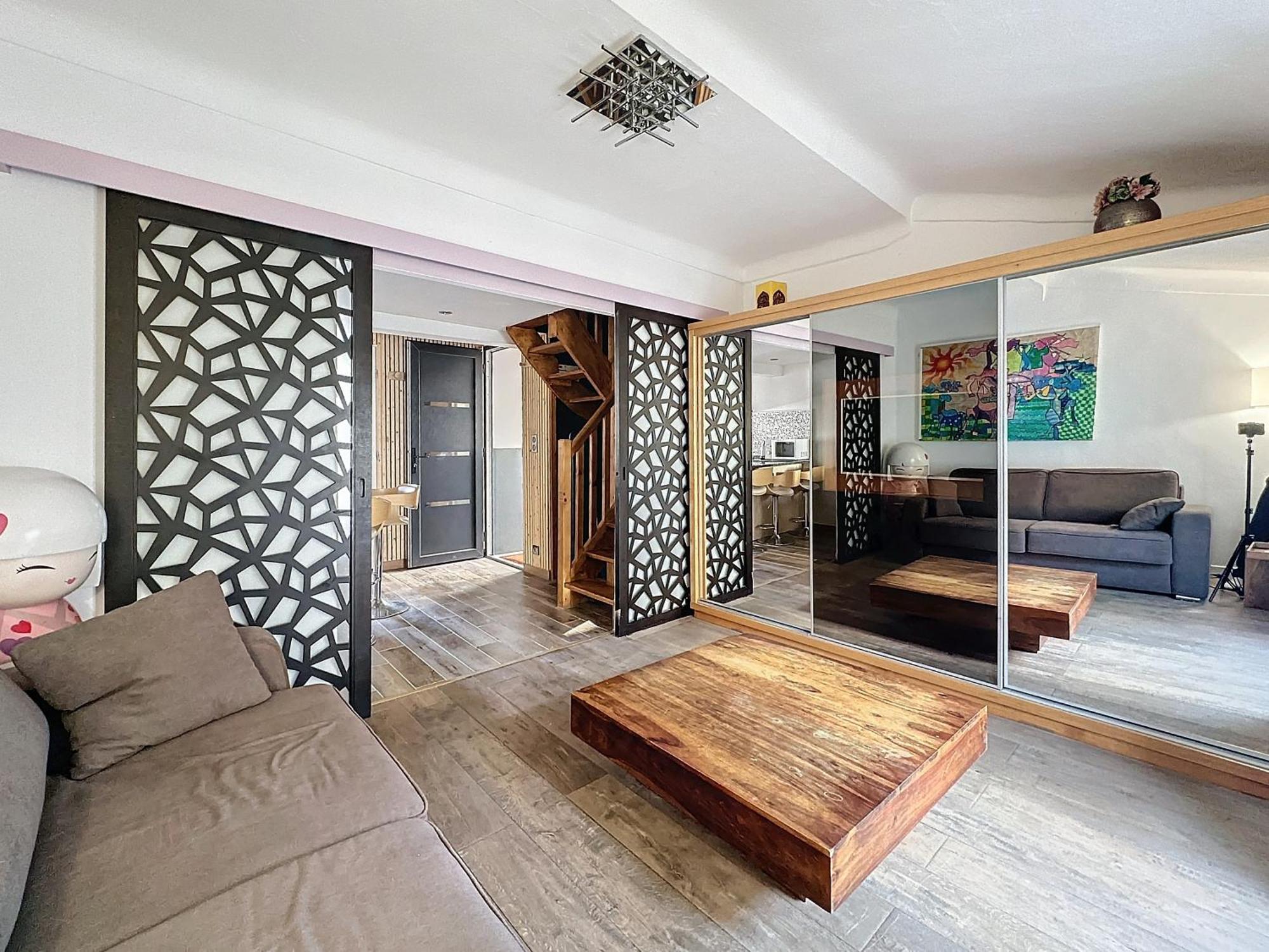 30m2 Mezzanine - 50m Palais & Plages Cannes