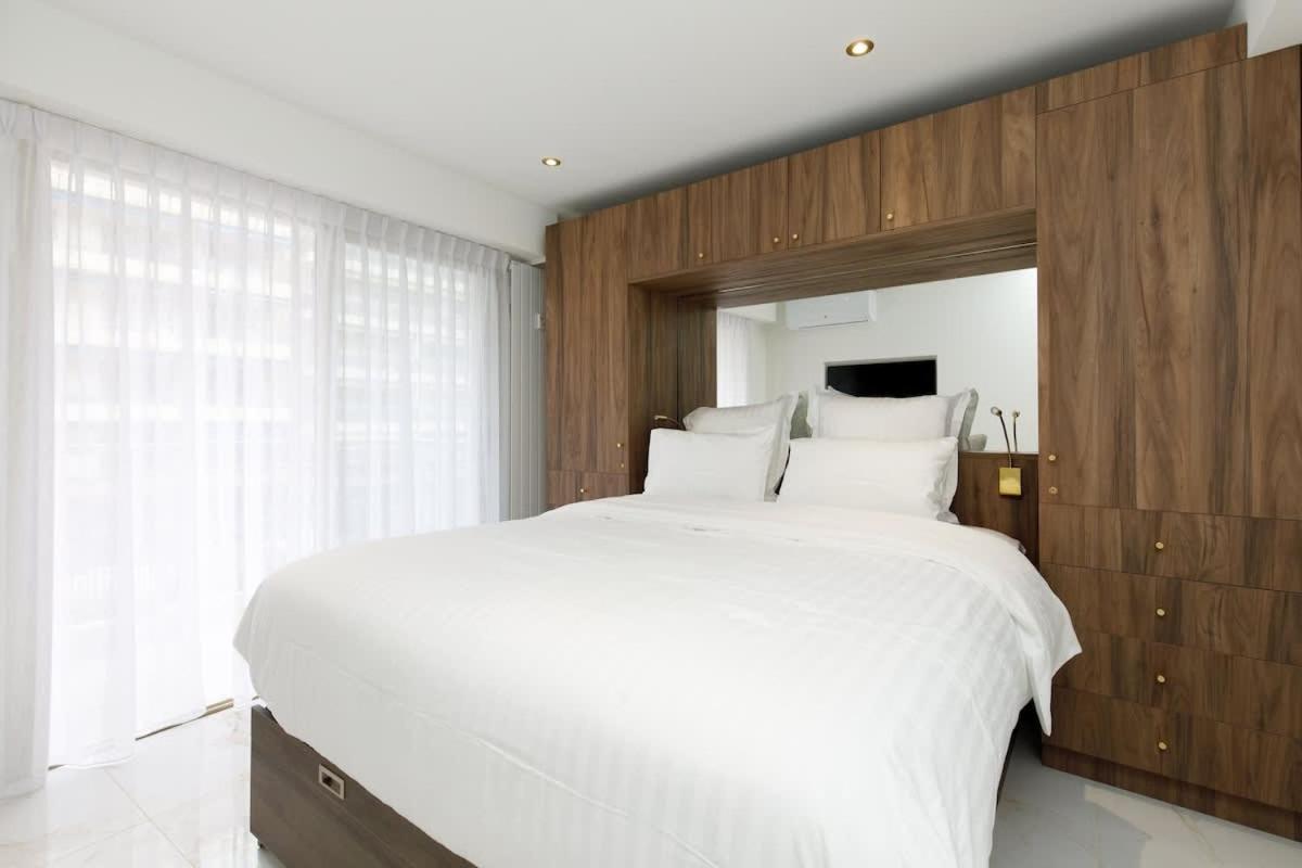 Carlton Area Superb 1 Bedroom Apartment *