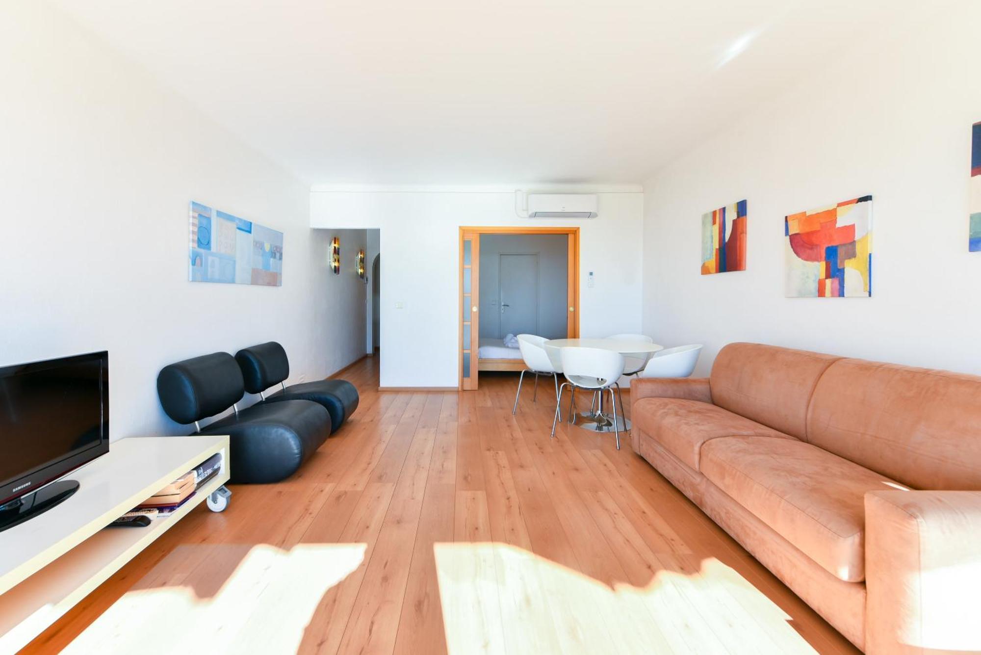La Belle Vue Avec Joli Balcon Et Parking, A Cote Des Plages Et Du Centre-ville * Cannes