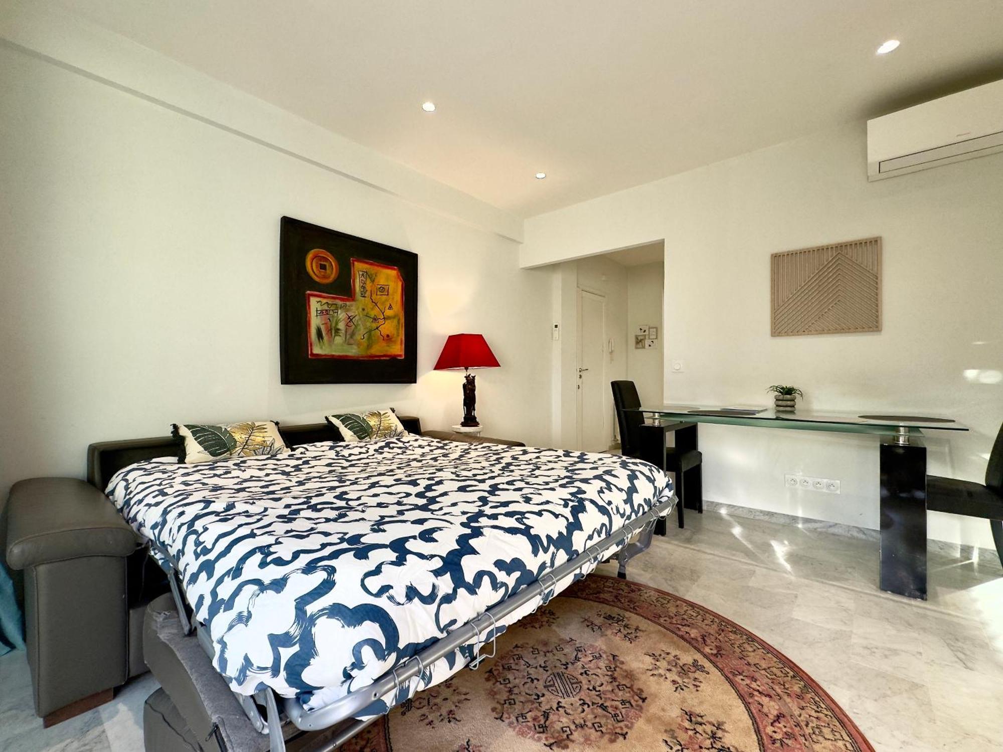 Apartment Le Concorde By Scls Locations