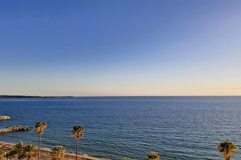 Apartment Seaside Beachfront Bord De