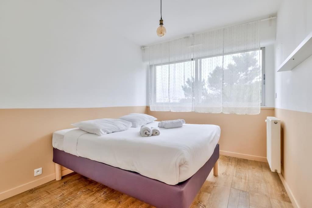 Lovely 2br Flat With Terrace And Parking Near The *