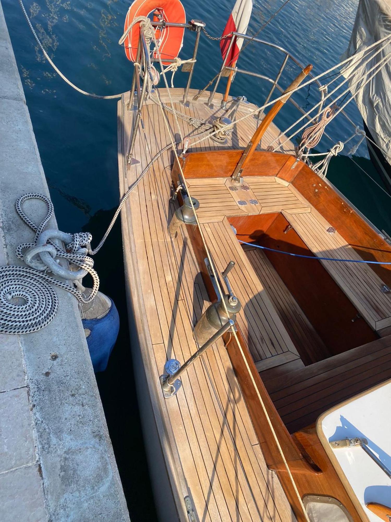 Botel Voilier Santana A Cannes