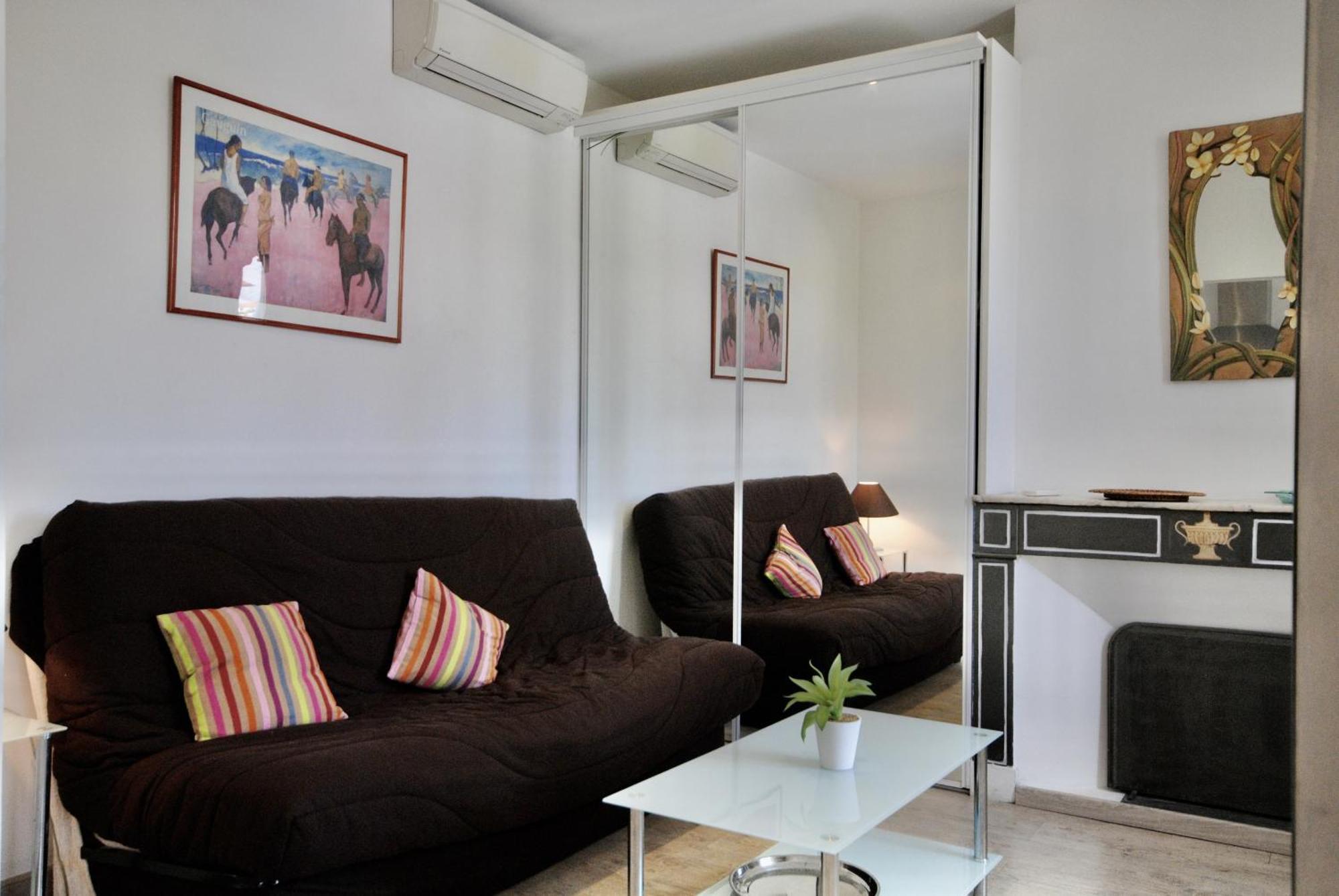 Le Gambetta 2p 262