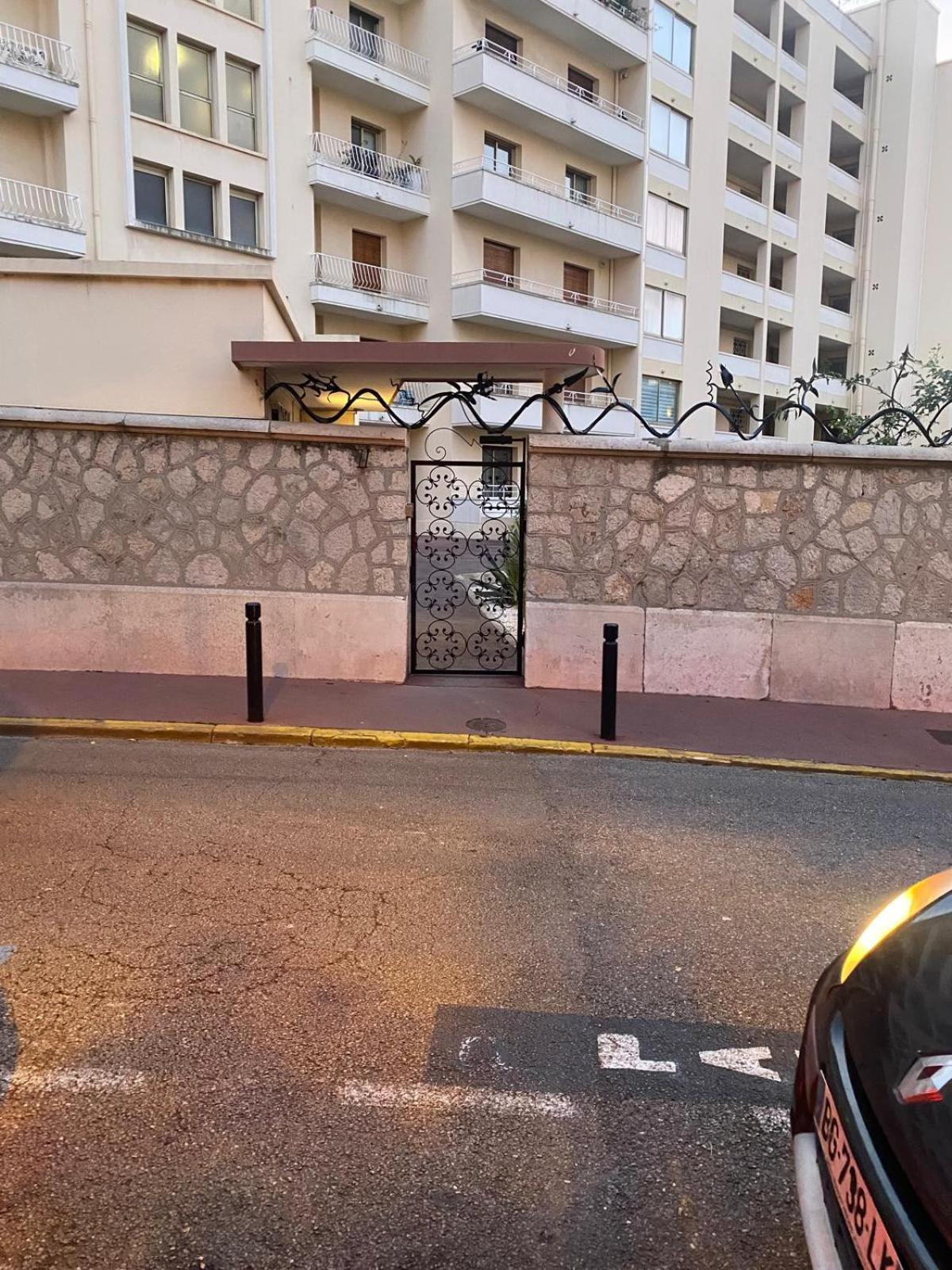 2 Pieces Avec Terrasse Vue L! A1b120 * Cannes
