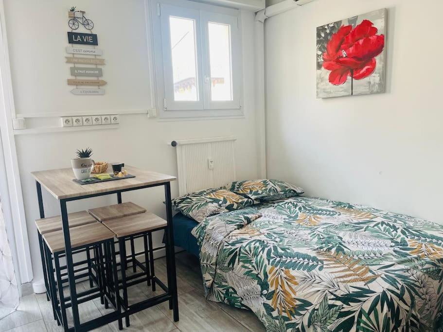 Suquet Center - 100m From & 10min Palace Apartment *