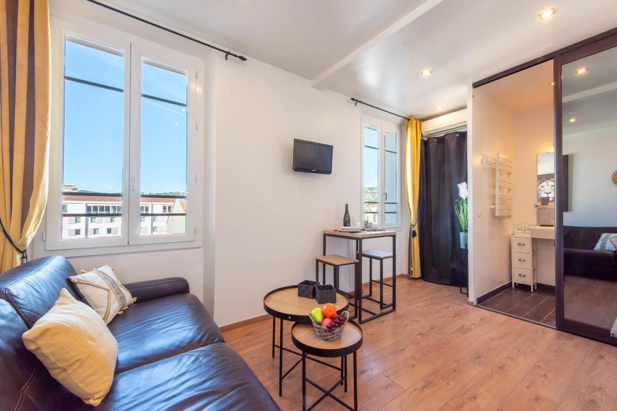 Apartment Air-conditioned Heart Of