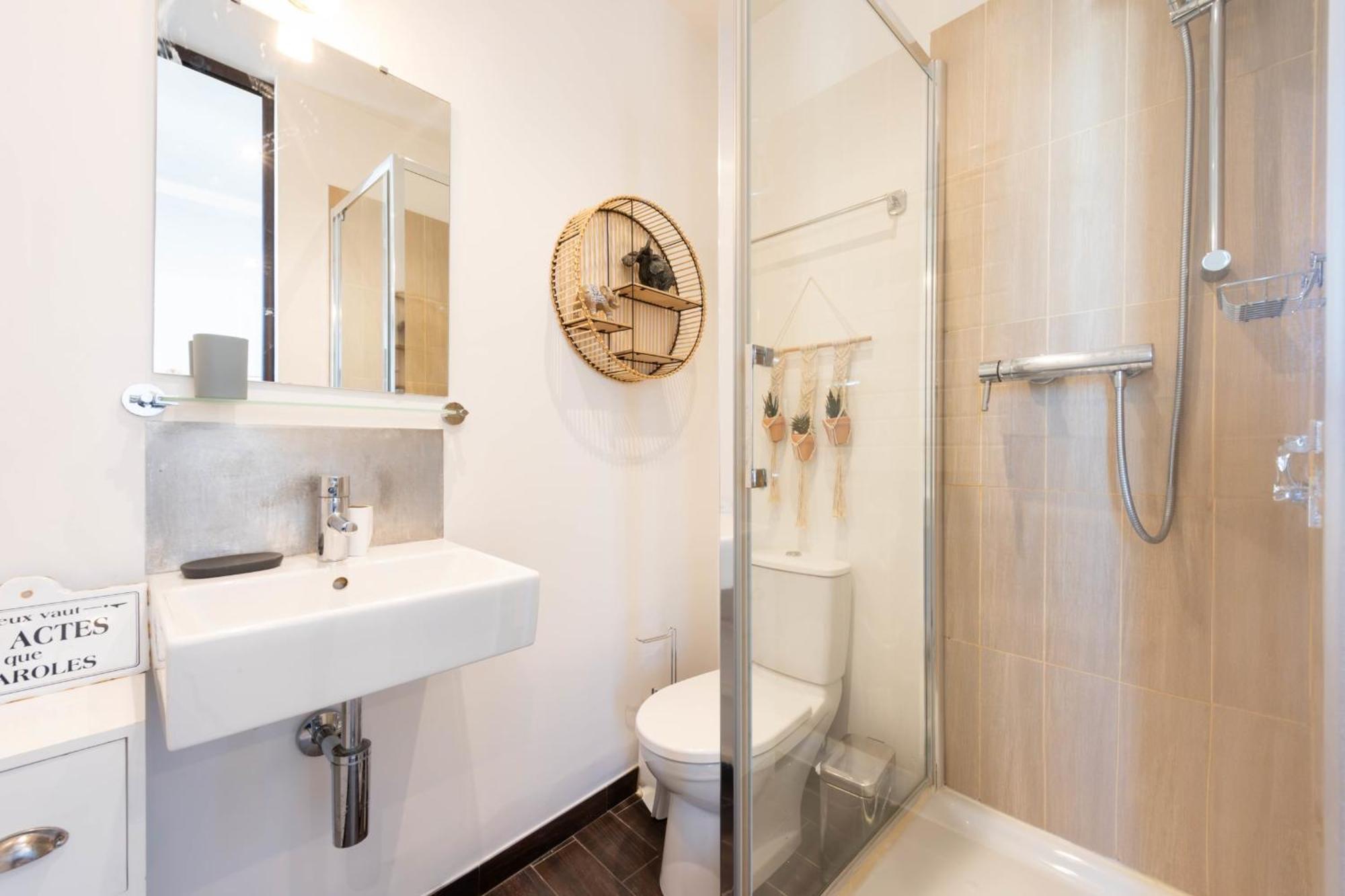 Air-conditioned Heart Of Apartment Cannes