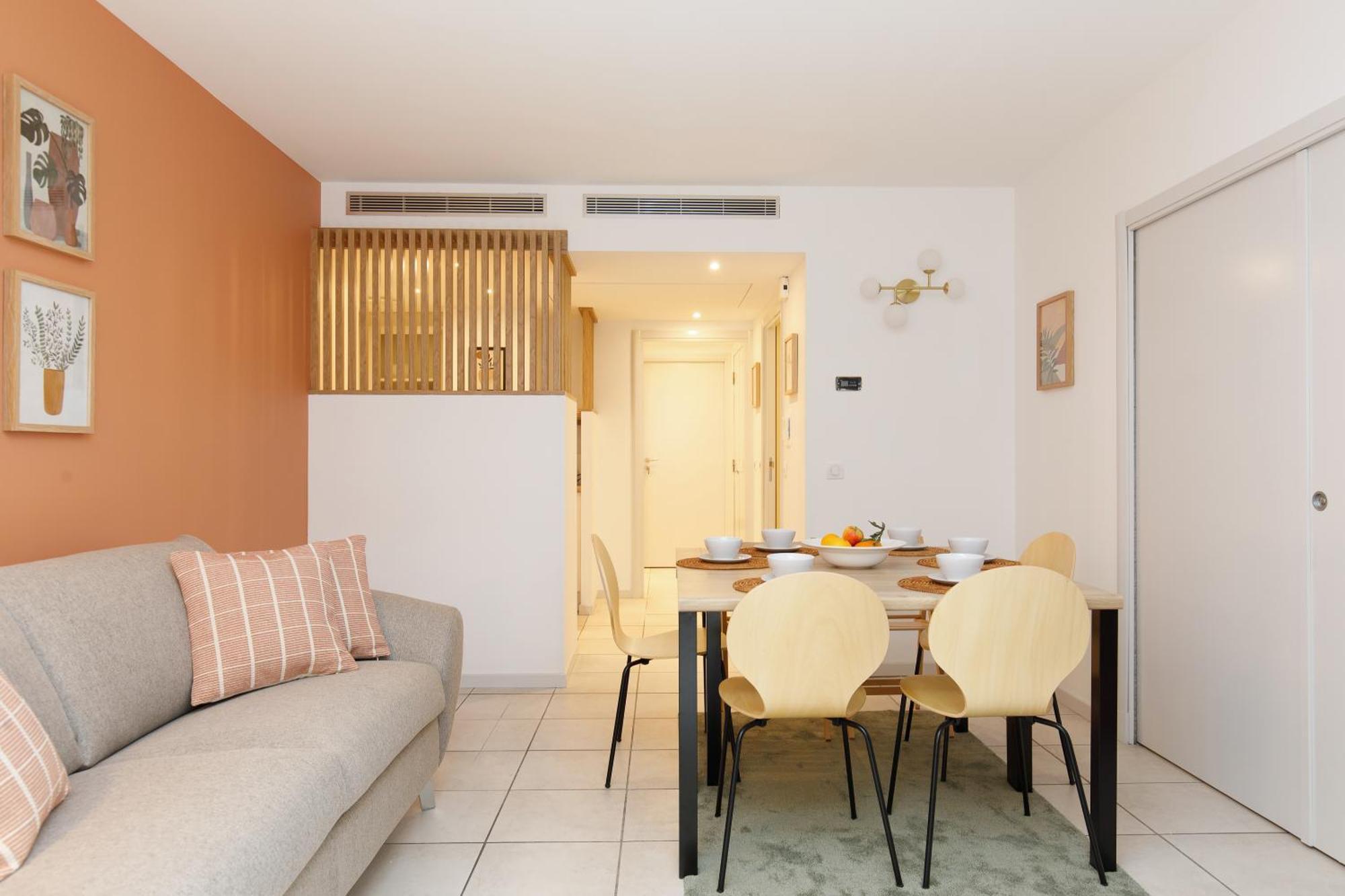 Cote Croisette Luxe - 2bdr 2 Bthr 2 Toilets - Terrace, Ac, Parking & Lift Apartment Cannes
