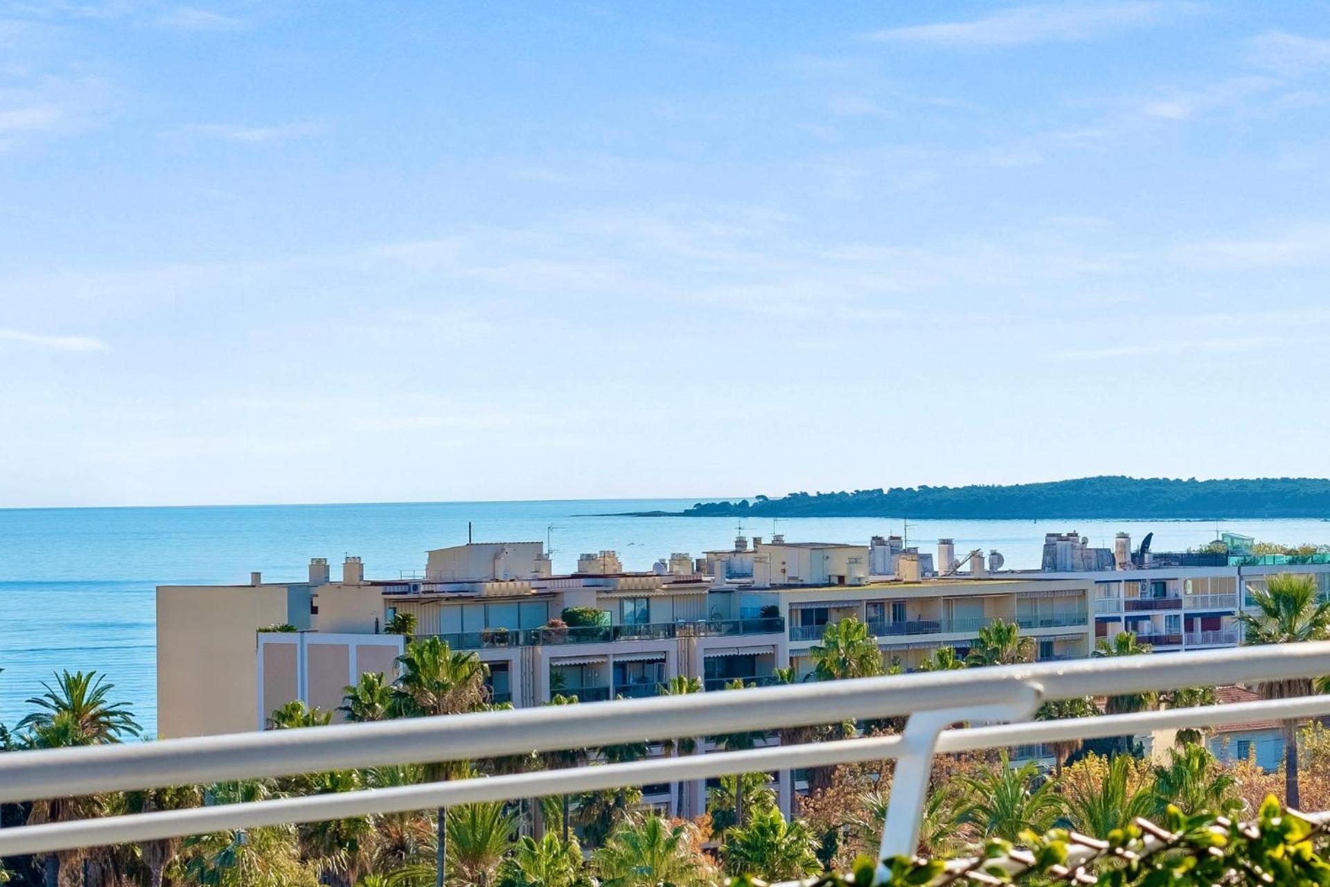 Heavnstay Croisette Apartment *