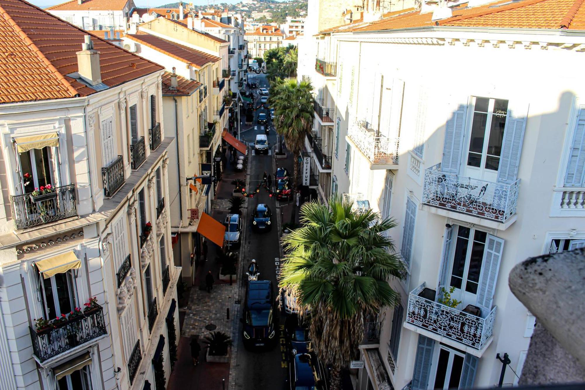 90m2 3min Palais Des Festivals * Cannes