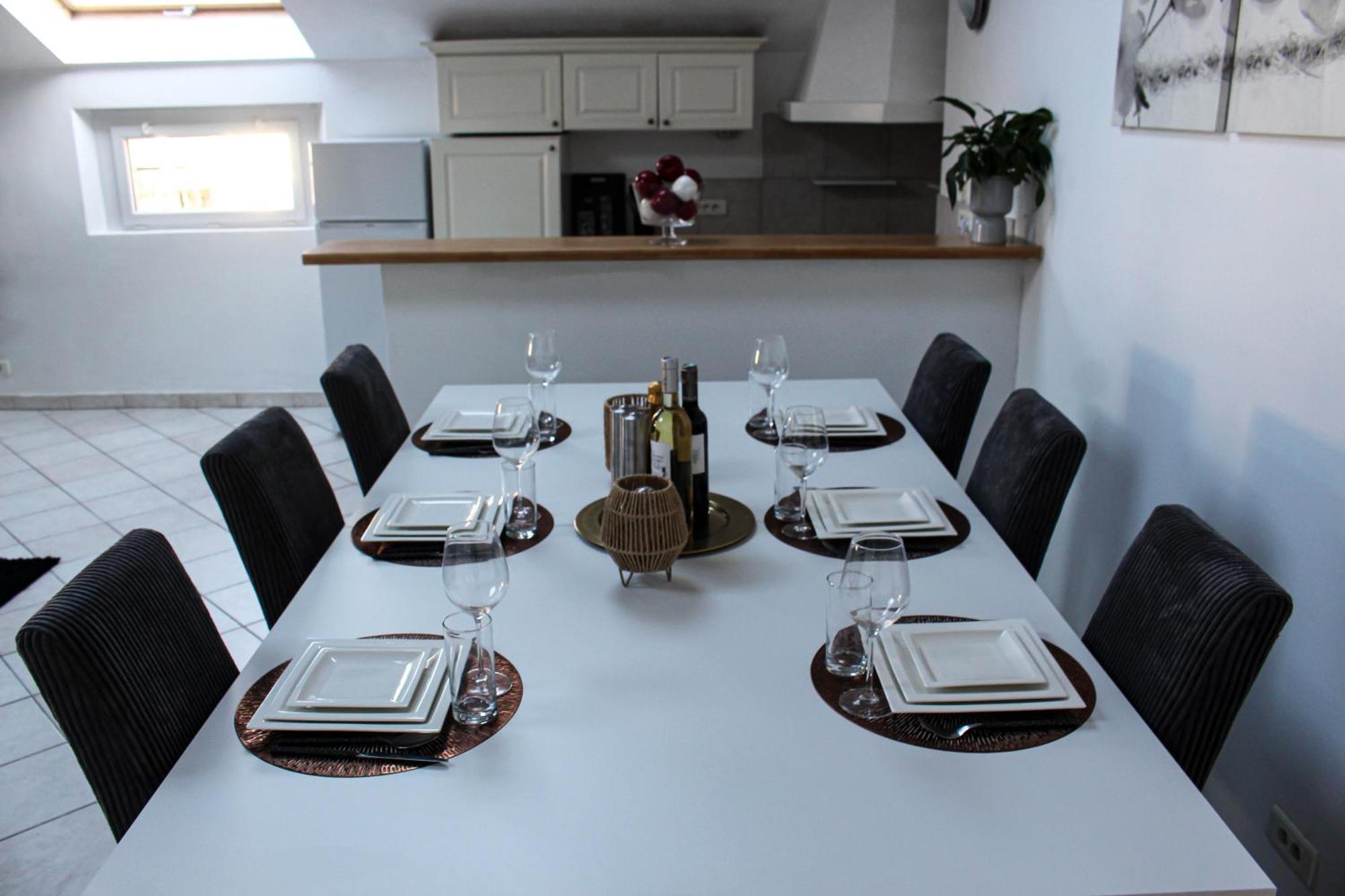 90m2 3min Palais Des Festivals Apartment