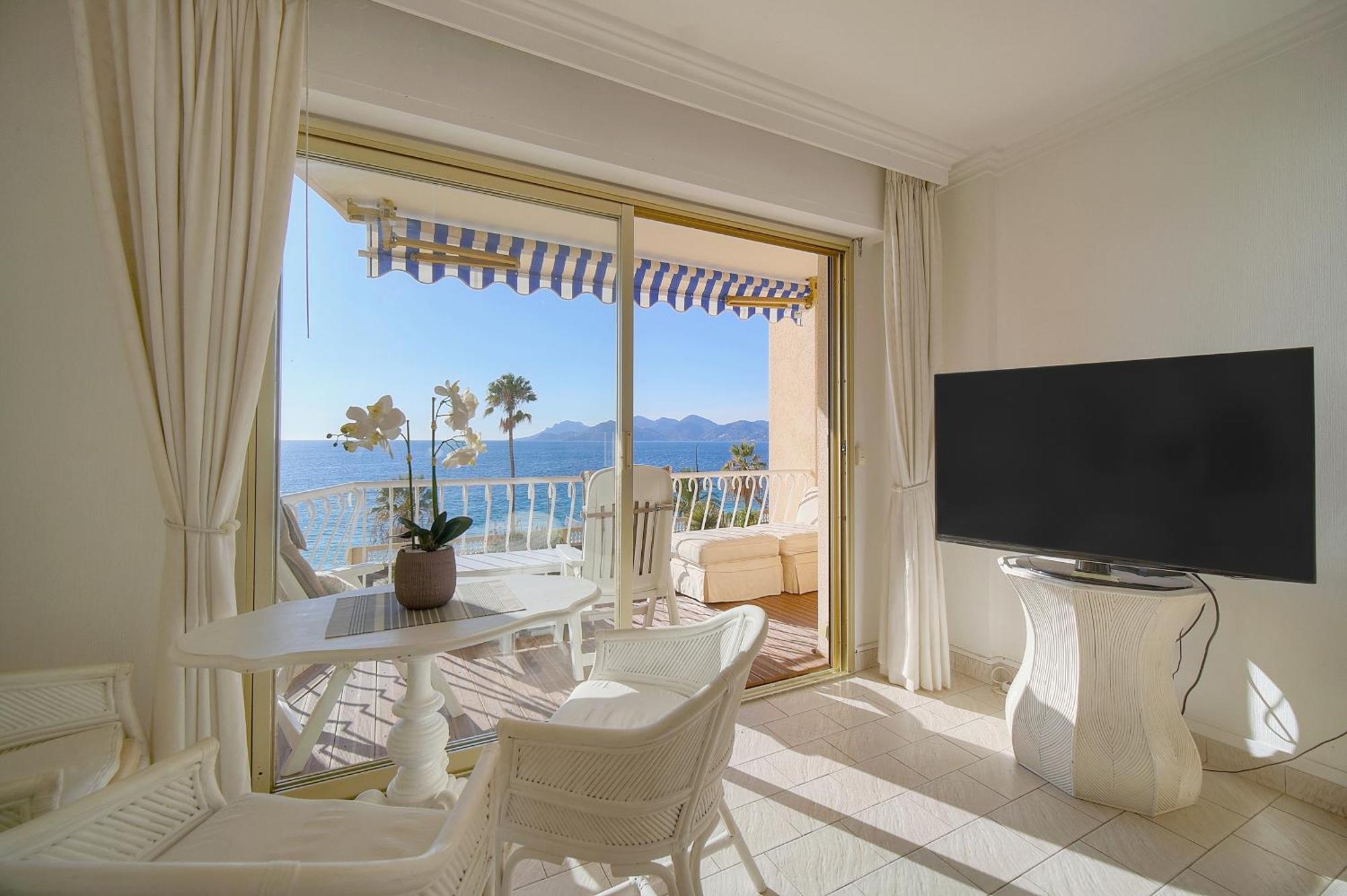 Sab -terrasse Front De - Vca Apartment Cannes