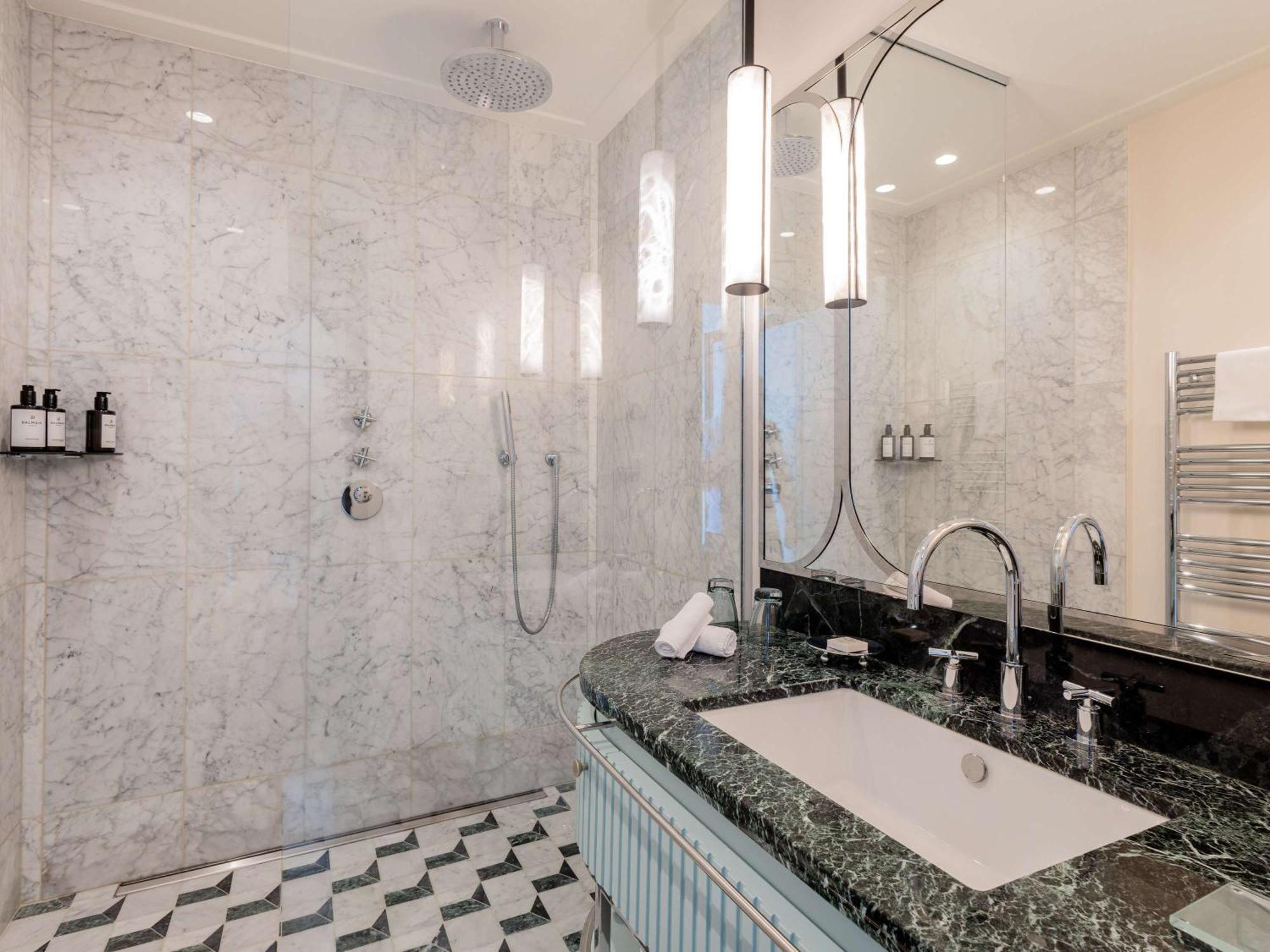 Mondrian Hotel 5*