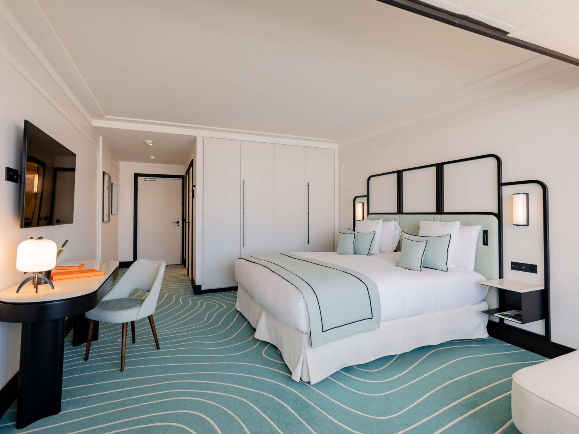 Mondrian 5* Cannes